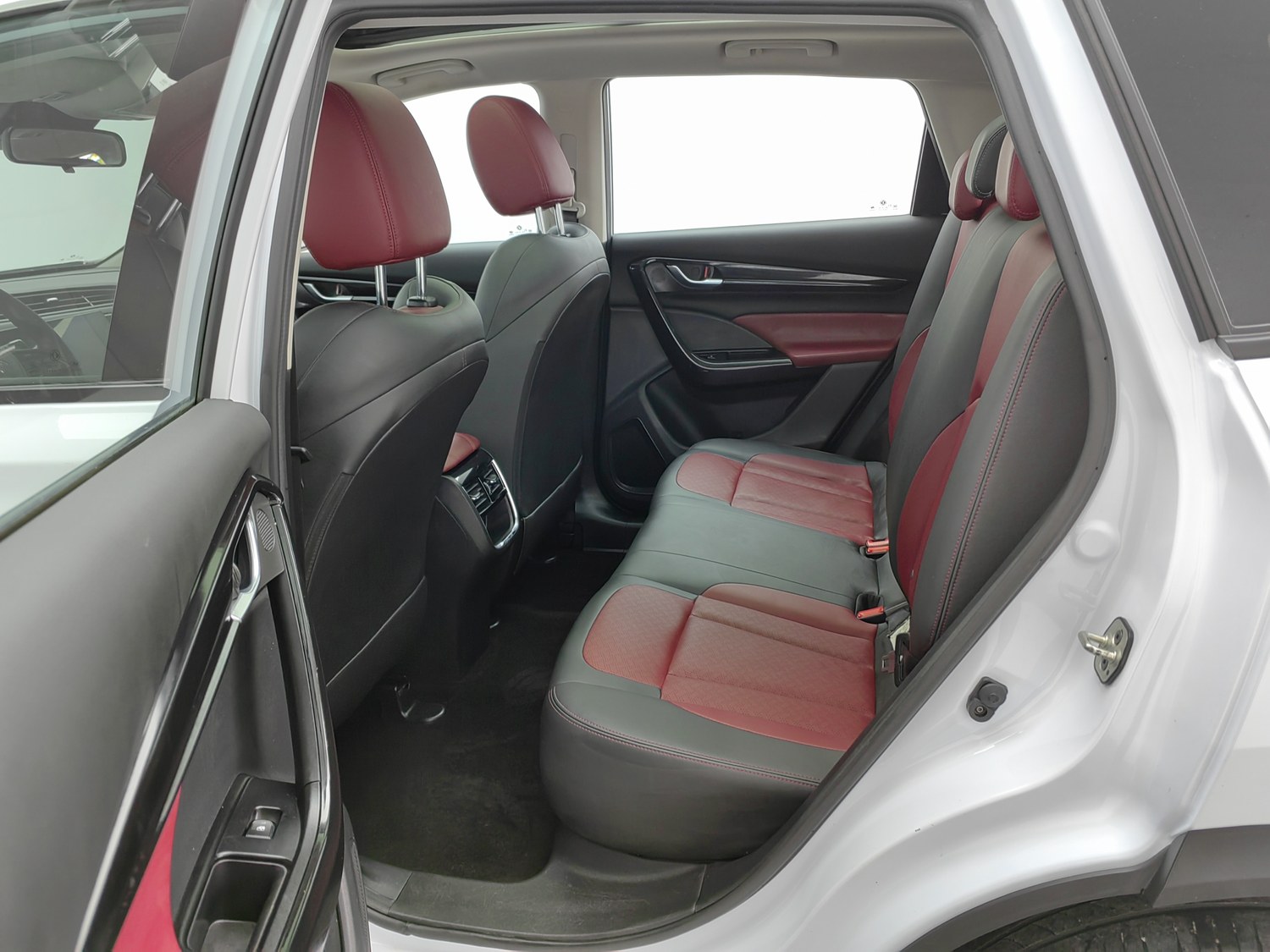 Used Dongfeng Aeolus AX7 2023 1.5 AT