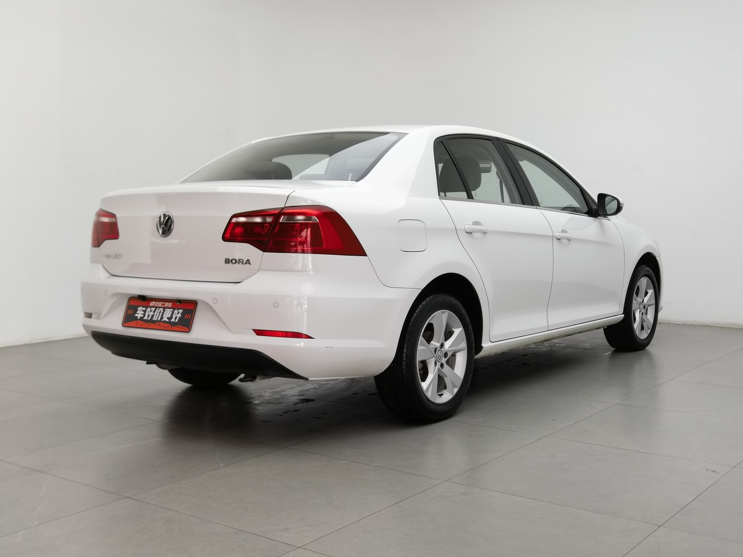 Used Volkswagen Bora 2013 1.6 AT