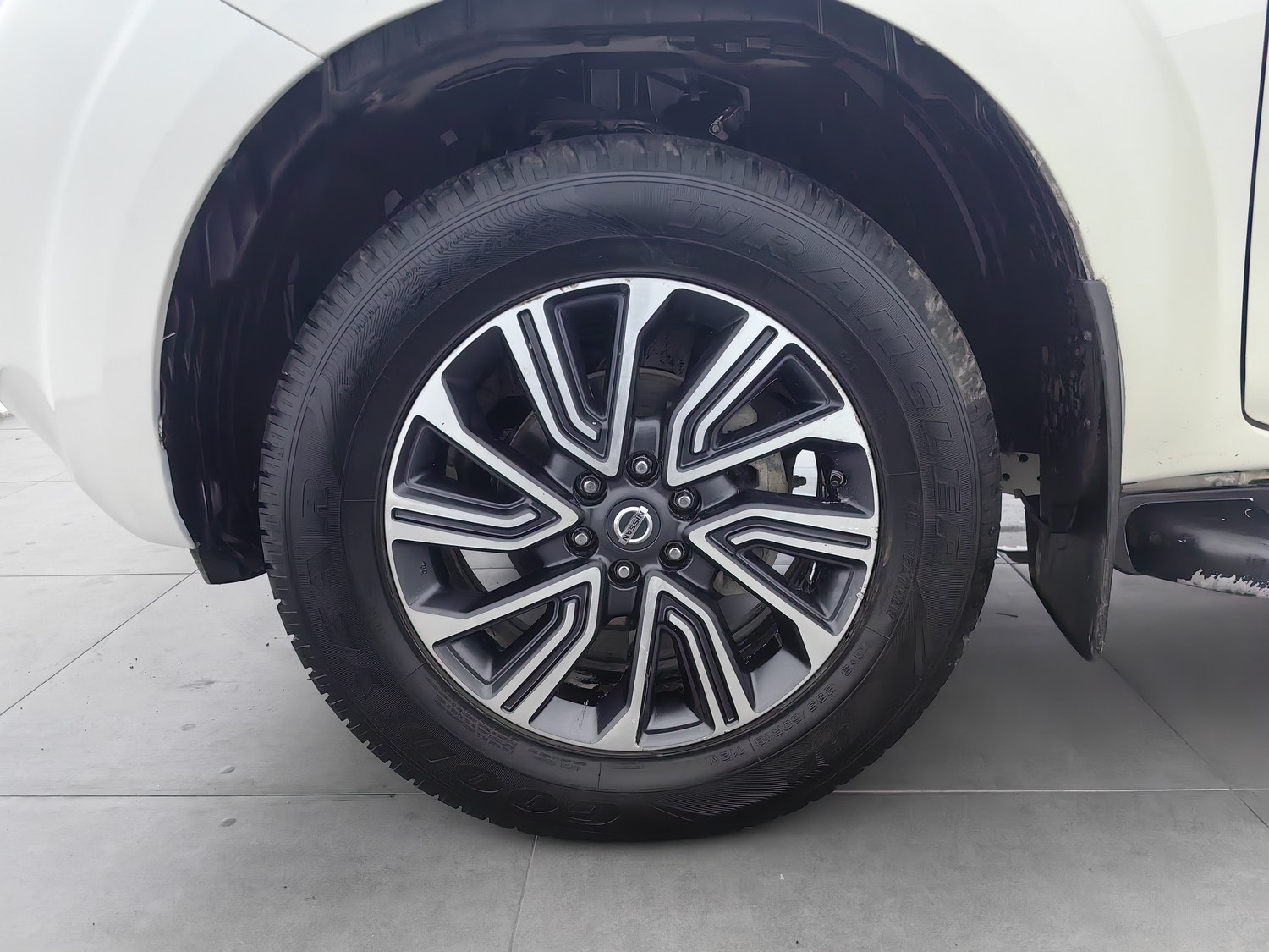 Used Nissan Terra 2018 2.5 AT
