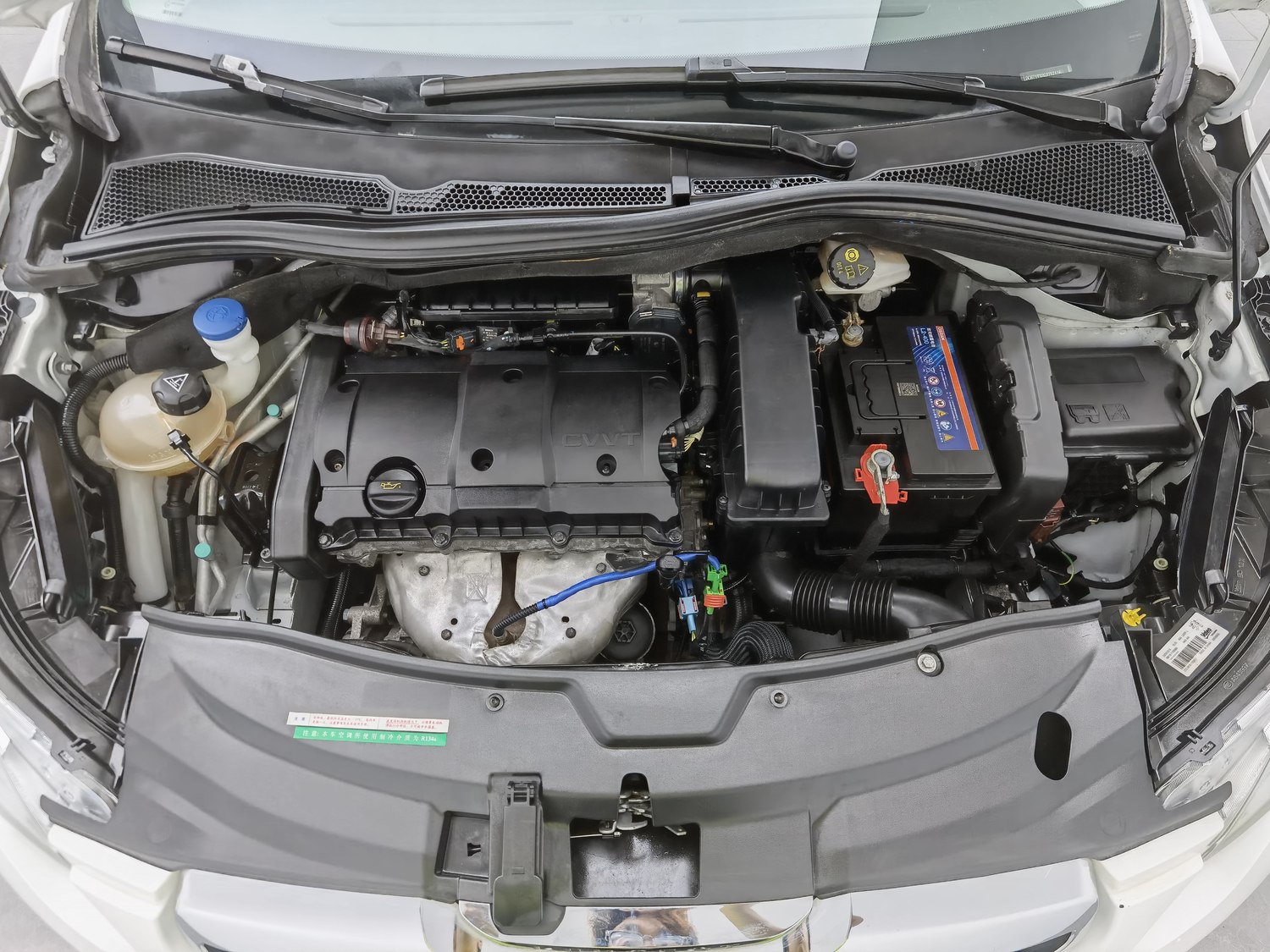 Used Peugeot 2008 2015 1.6 AT