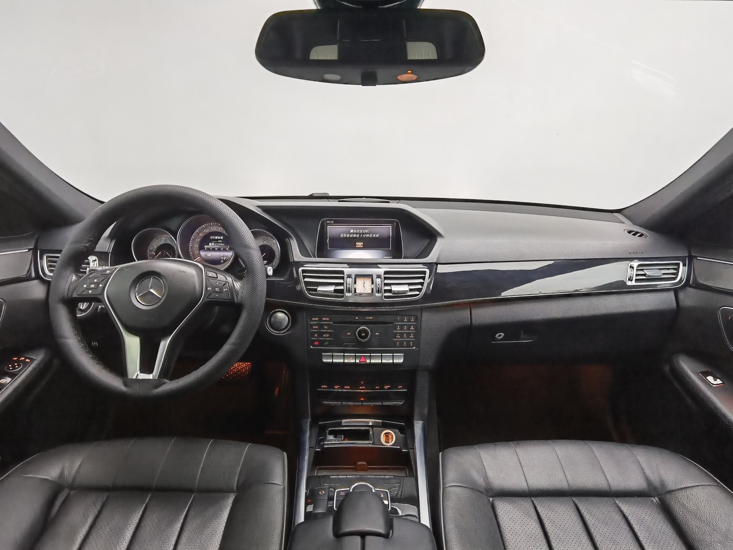 Used Mercedes-Benz E-Class 2015 2.0 AT