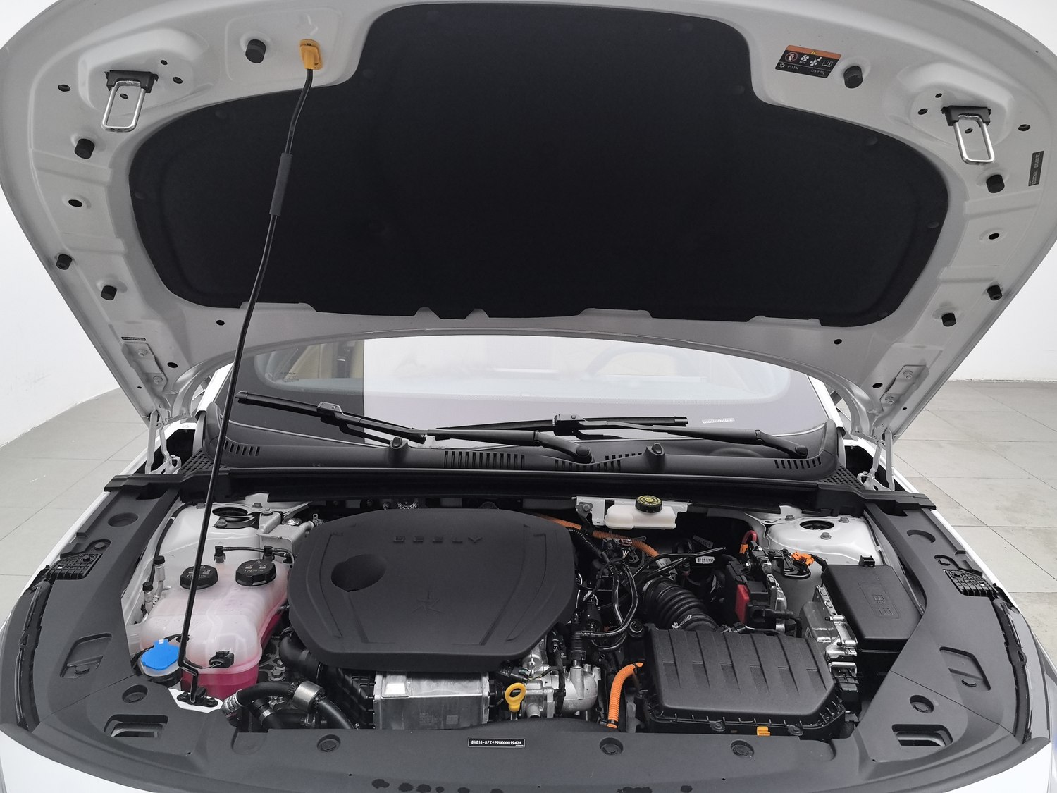Used Geely Galaxy L6 2023 1.5 AT