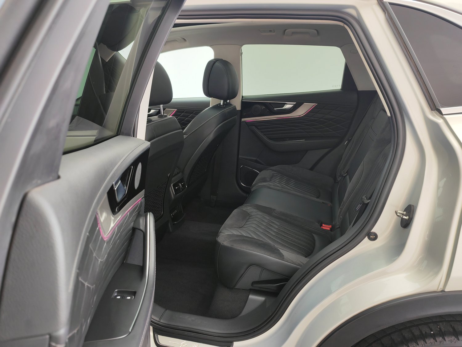 Used Hongqi HS5 2022 2.0 AT