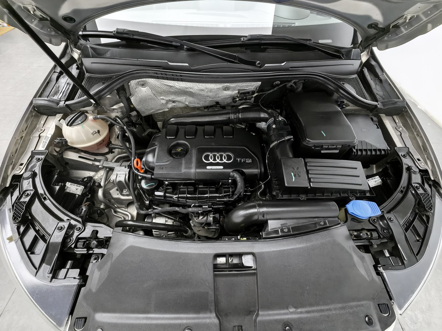 Used Audi Q3 2015 2.0 AT