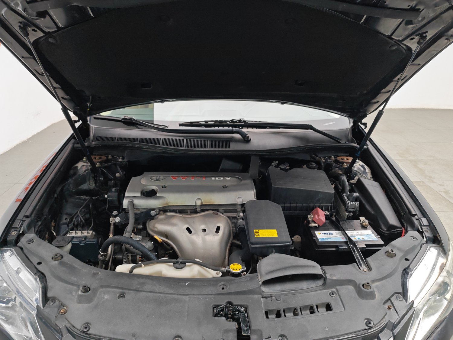 Used Toyota Camry 2012 2.0 AT