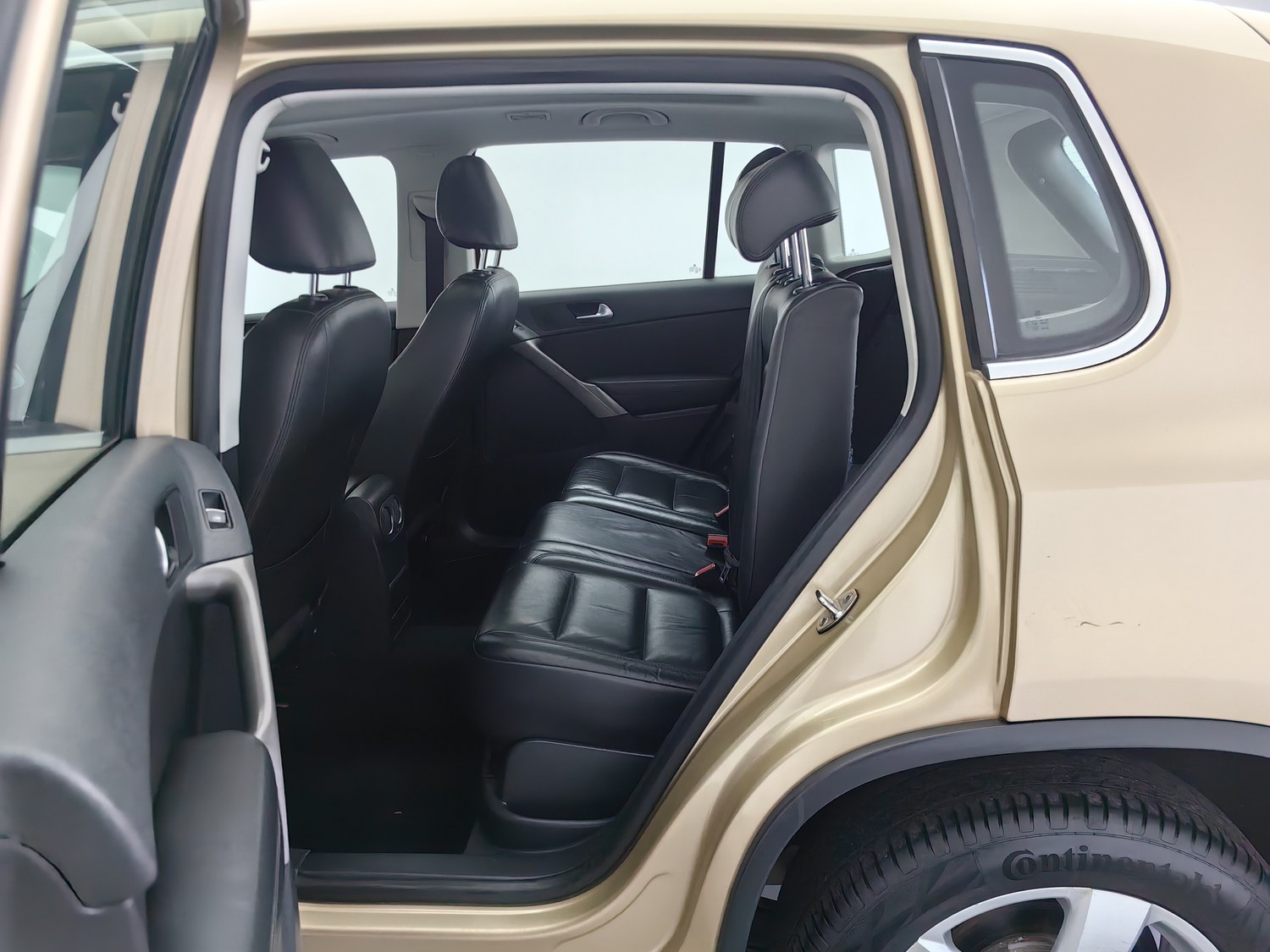 Used Volkswagen Tiguan 2012 2.0 AT