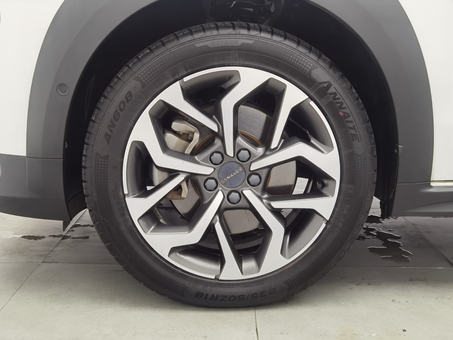 Used Lynk & Co 02 2018 2.0 AT