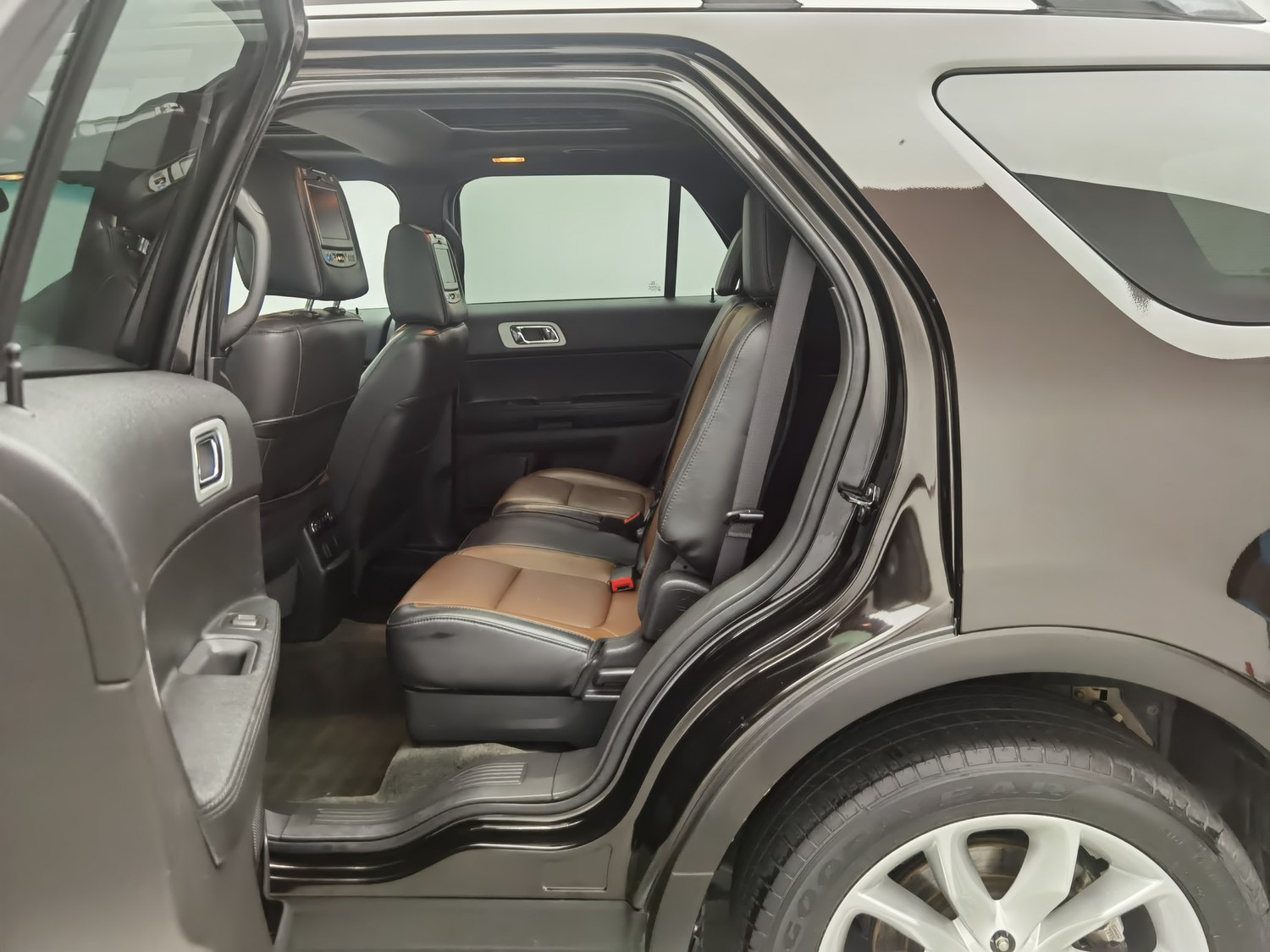 Used Ford Explorer (Import) 2013 3.5 AT