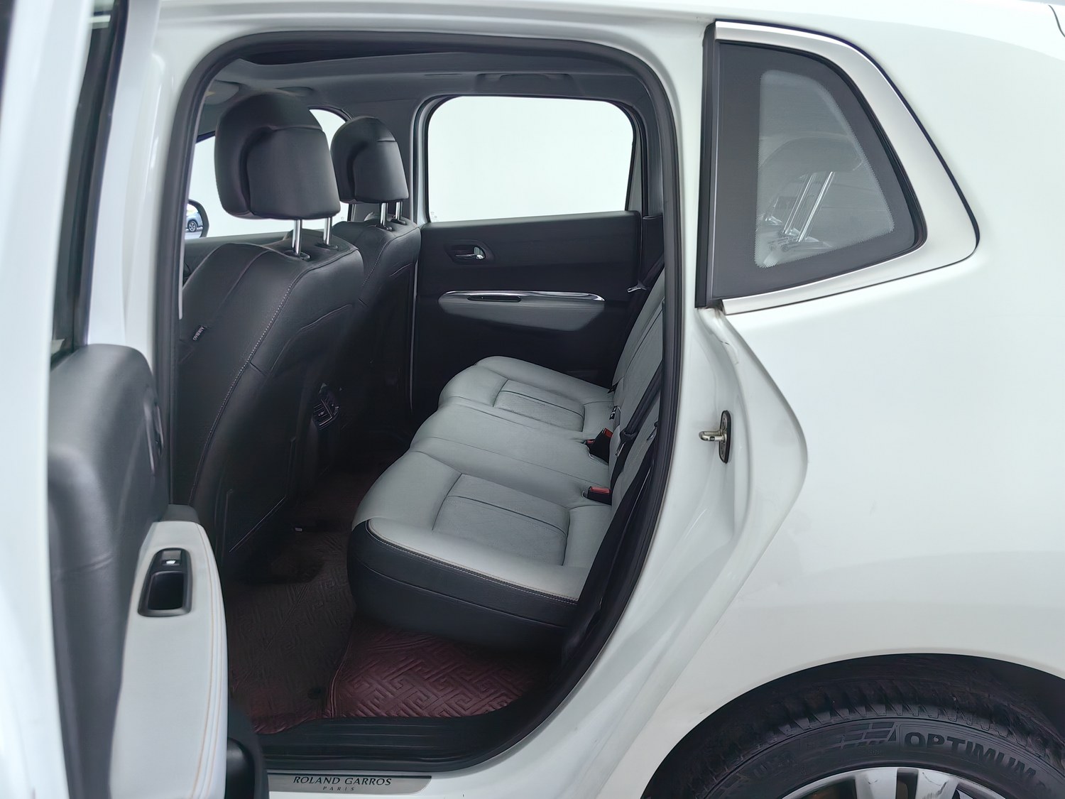 Used Peugeot 3008 2015 1.6 AT