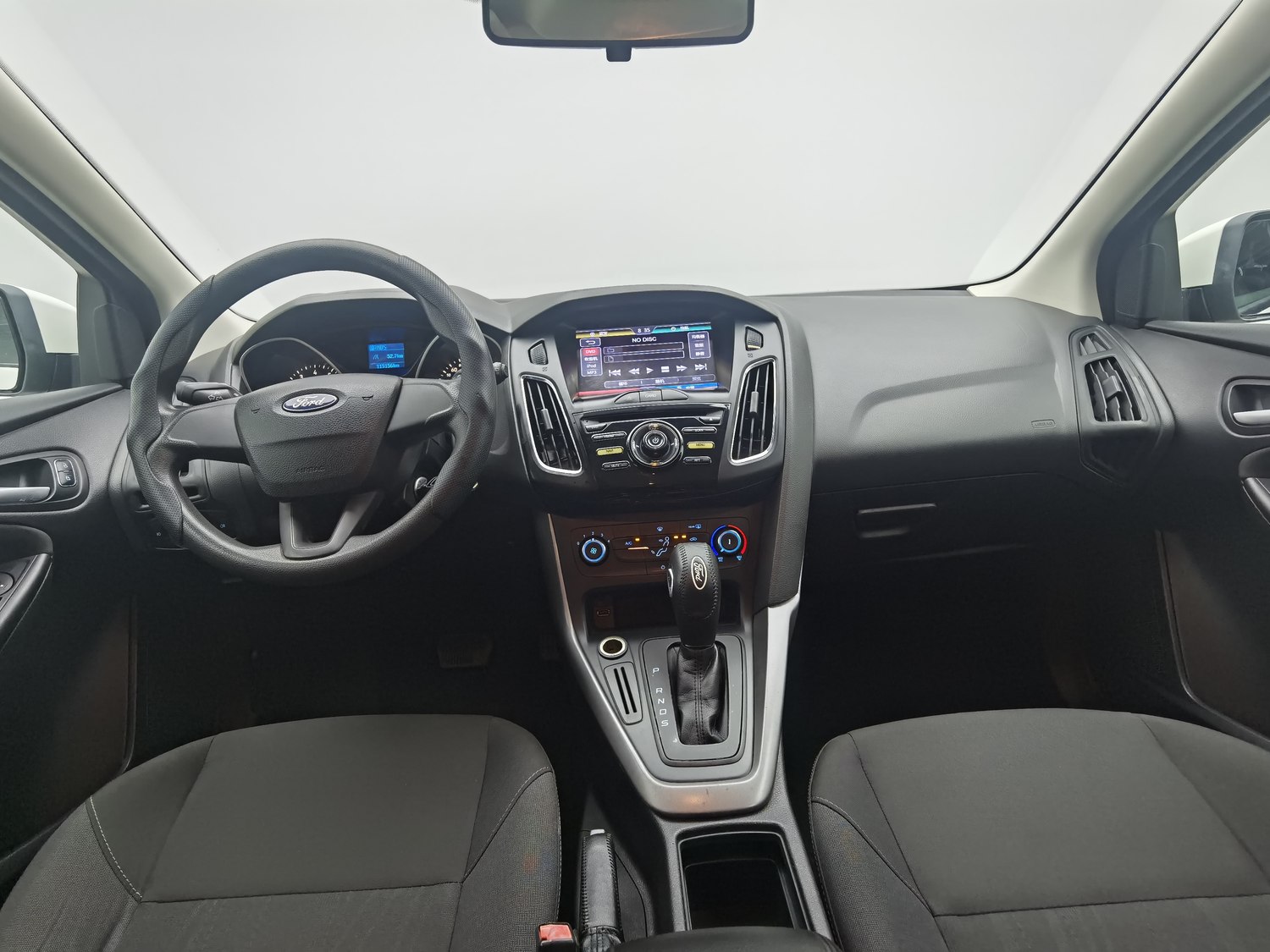 Used Ford Focus 2015 1.6 AT
