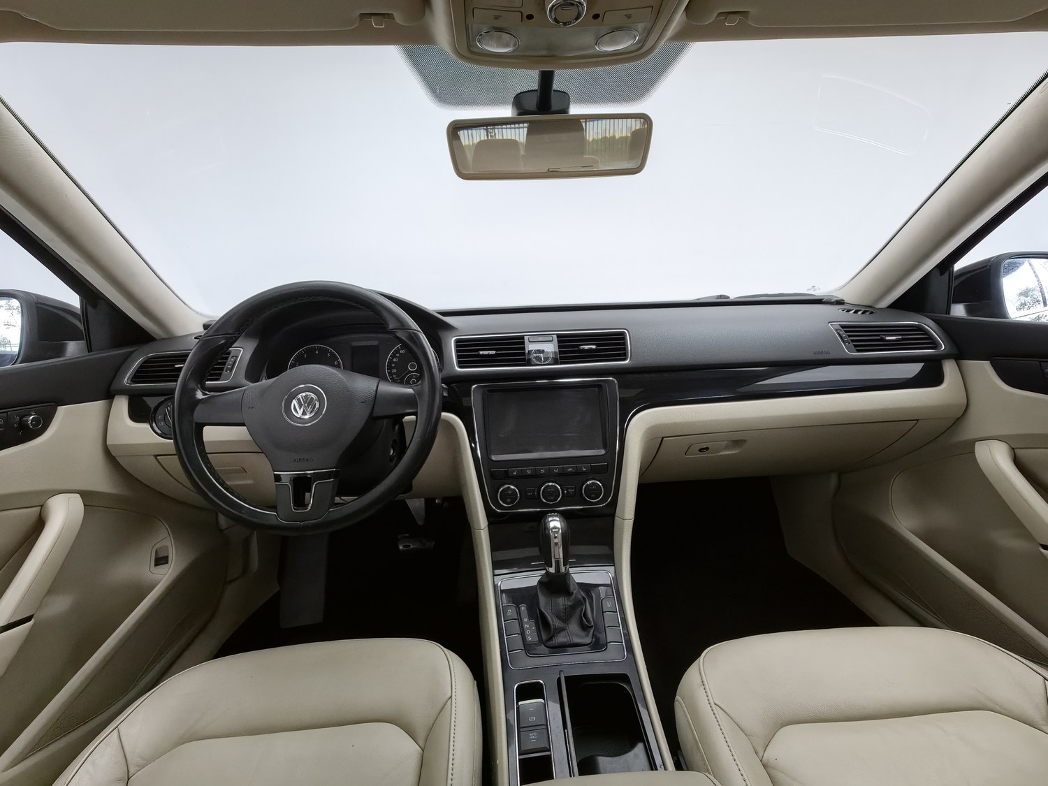 Used Volkswagen Passat 2014 1.8 AT