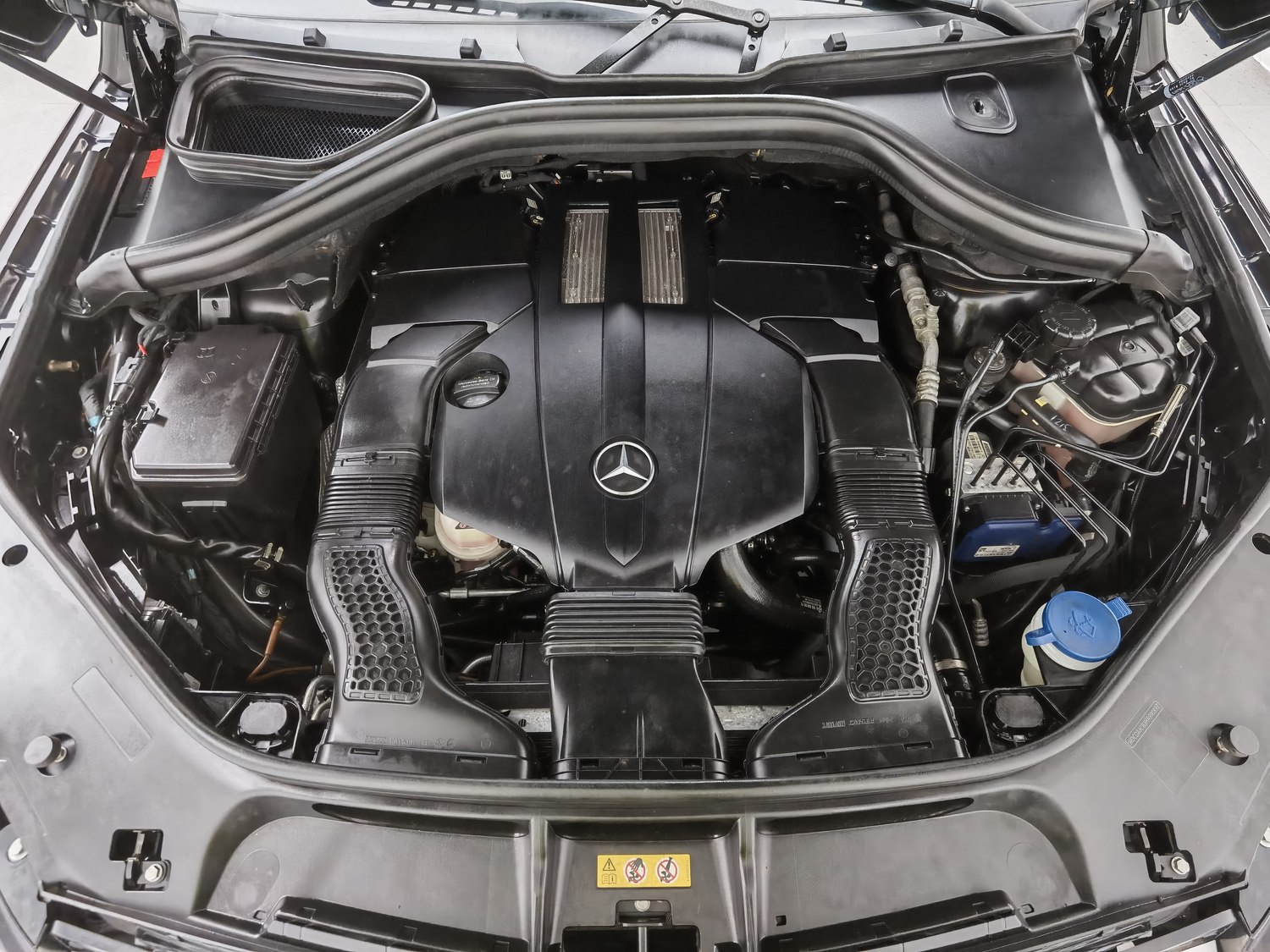 Used Mercedes-Benz GLE 2017 3.0 AT