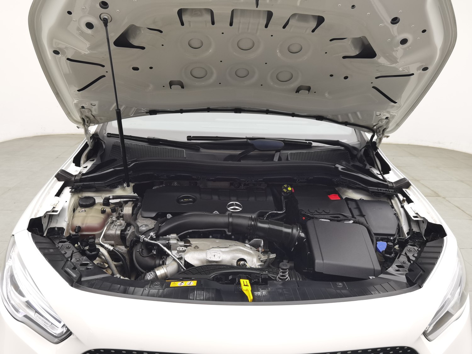 Used Mercedes-Benz GLA 2022 2.0 AT