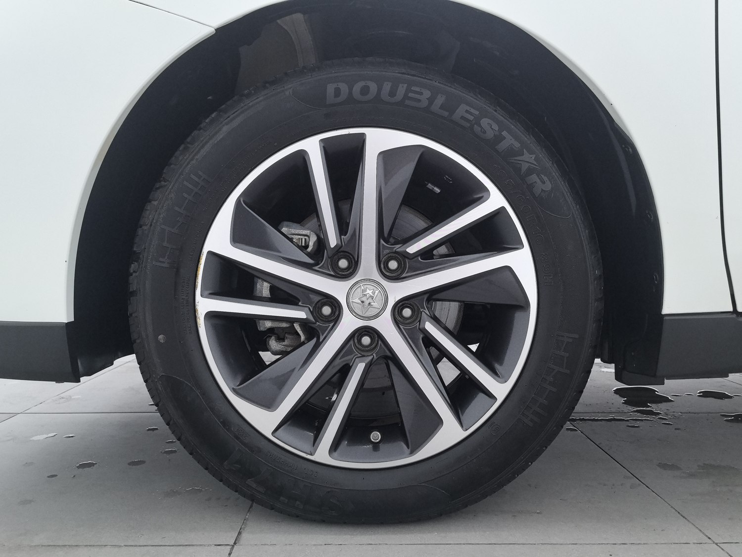 Used Venucia D60 2019 1.6 AT