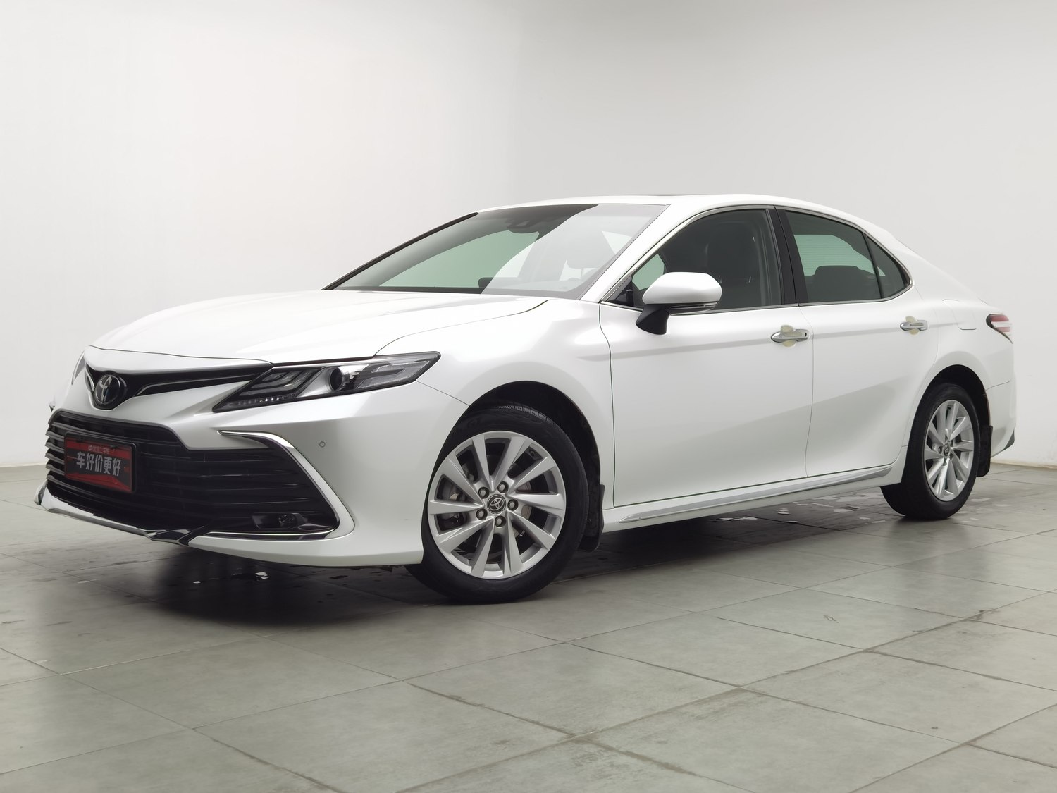 Used Toyota Camry 2023 2.0 AT