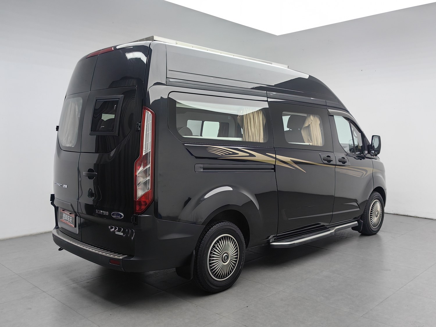 Used Ford Transit 2019 2.0 AT