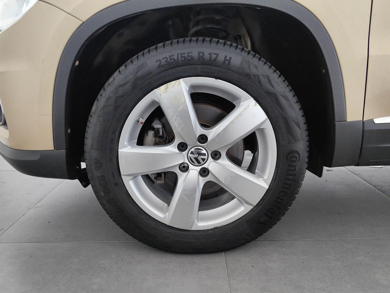Used Volkswagen Tiguan 2012 2.0 AT