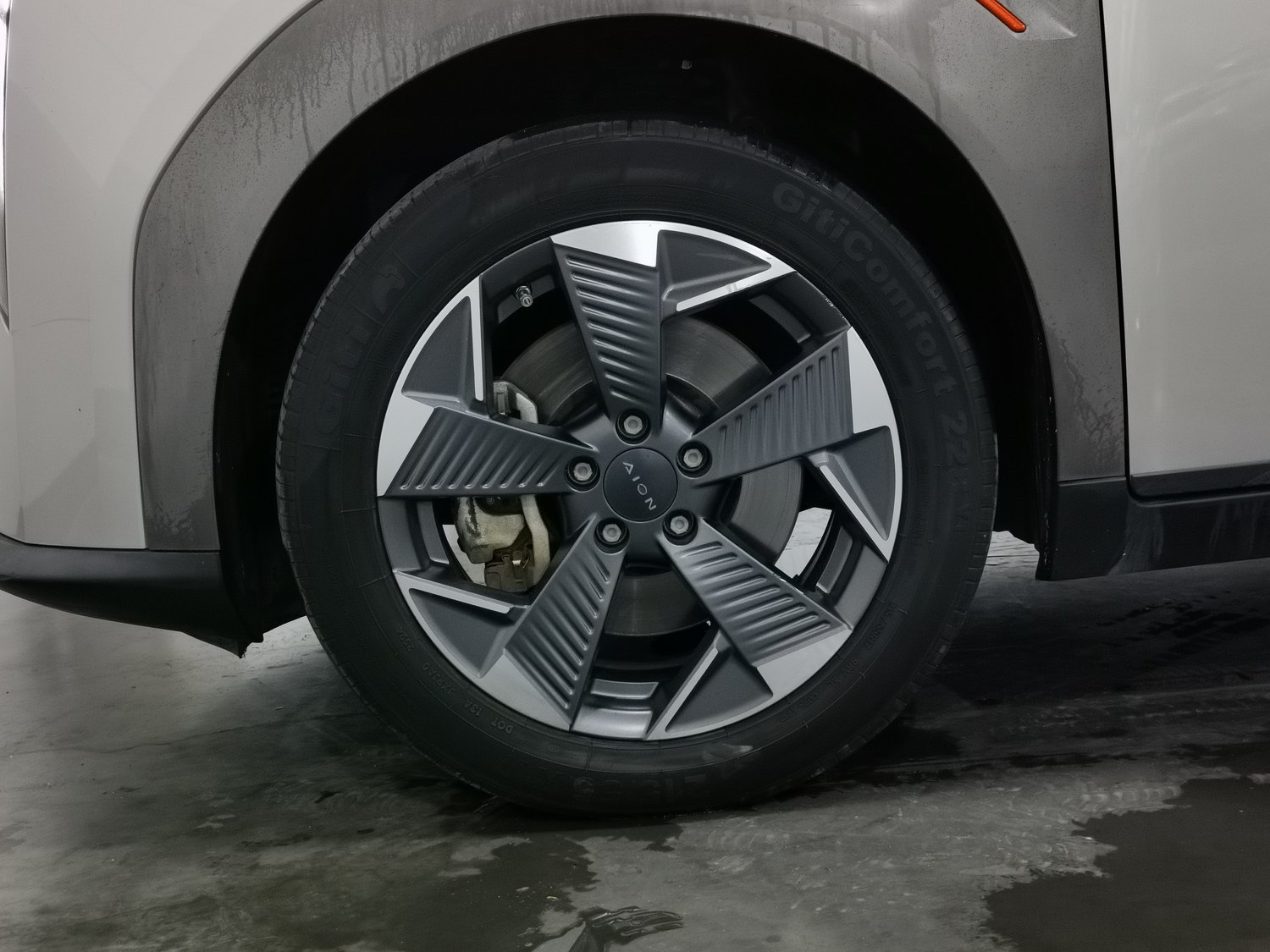 Used Aion Y 2021