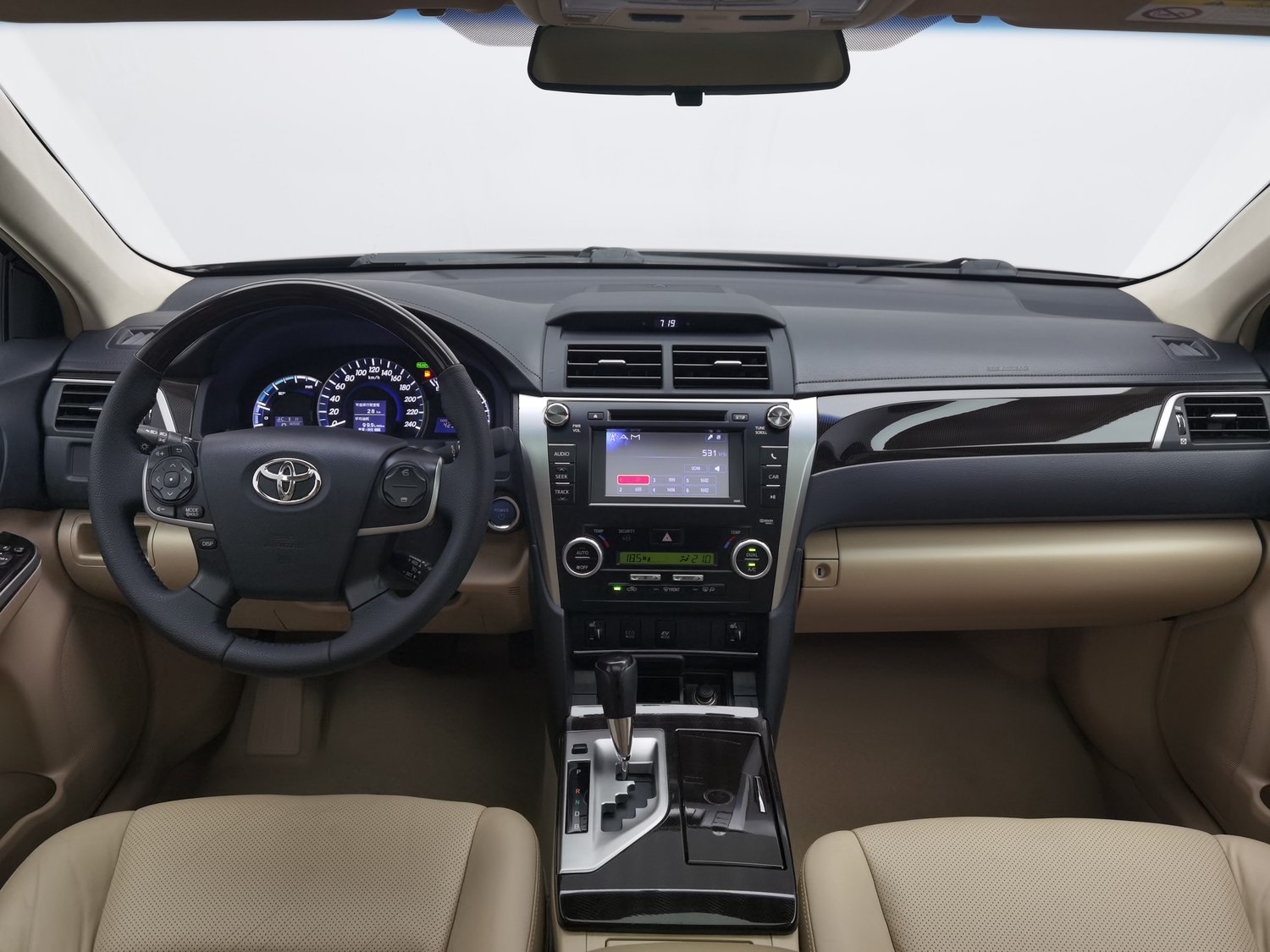 Used Toyota Camry 2012 2.5 AT