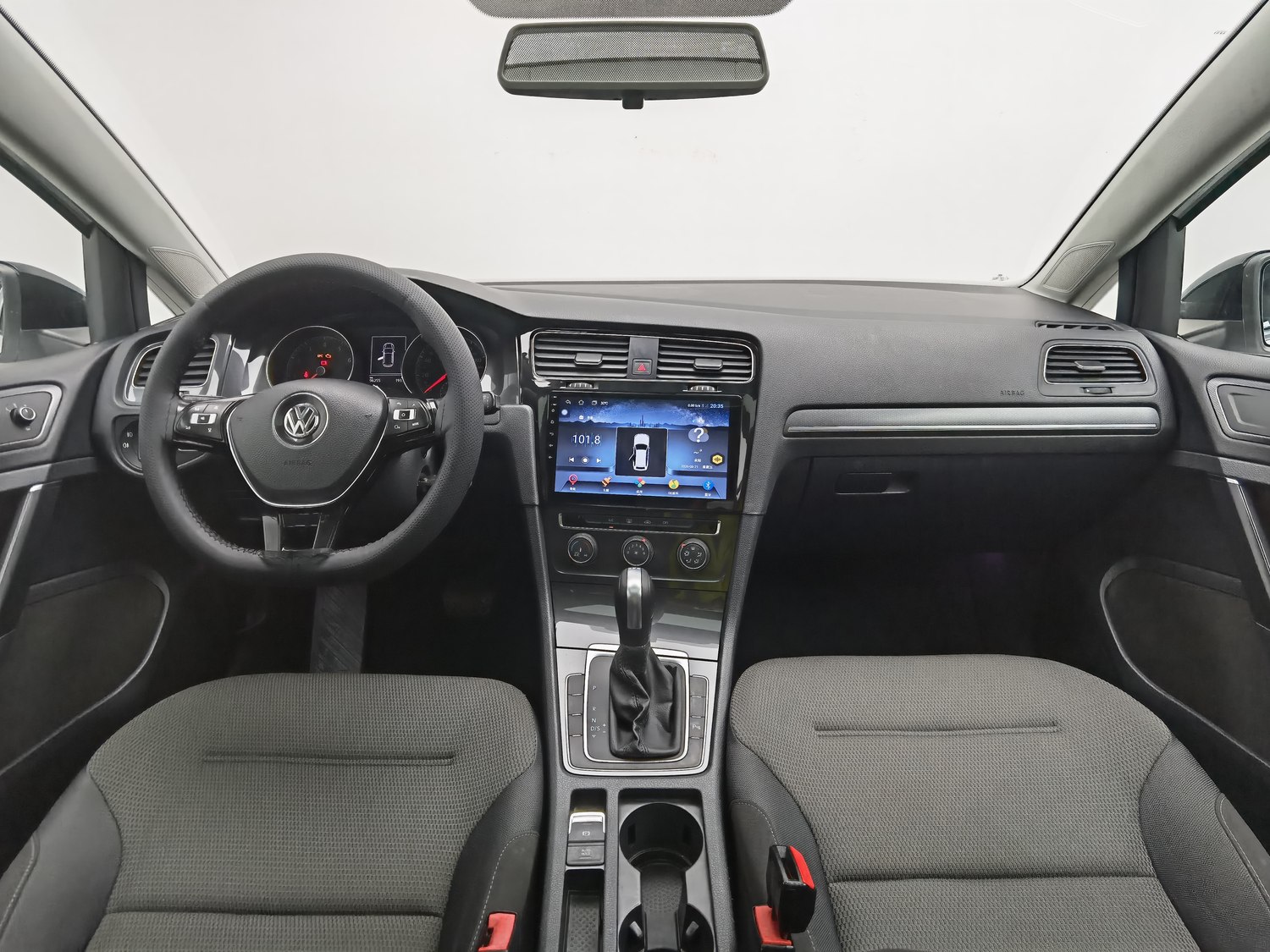 Used Volkswagen Golf 2017 1.4 AT