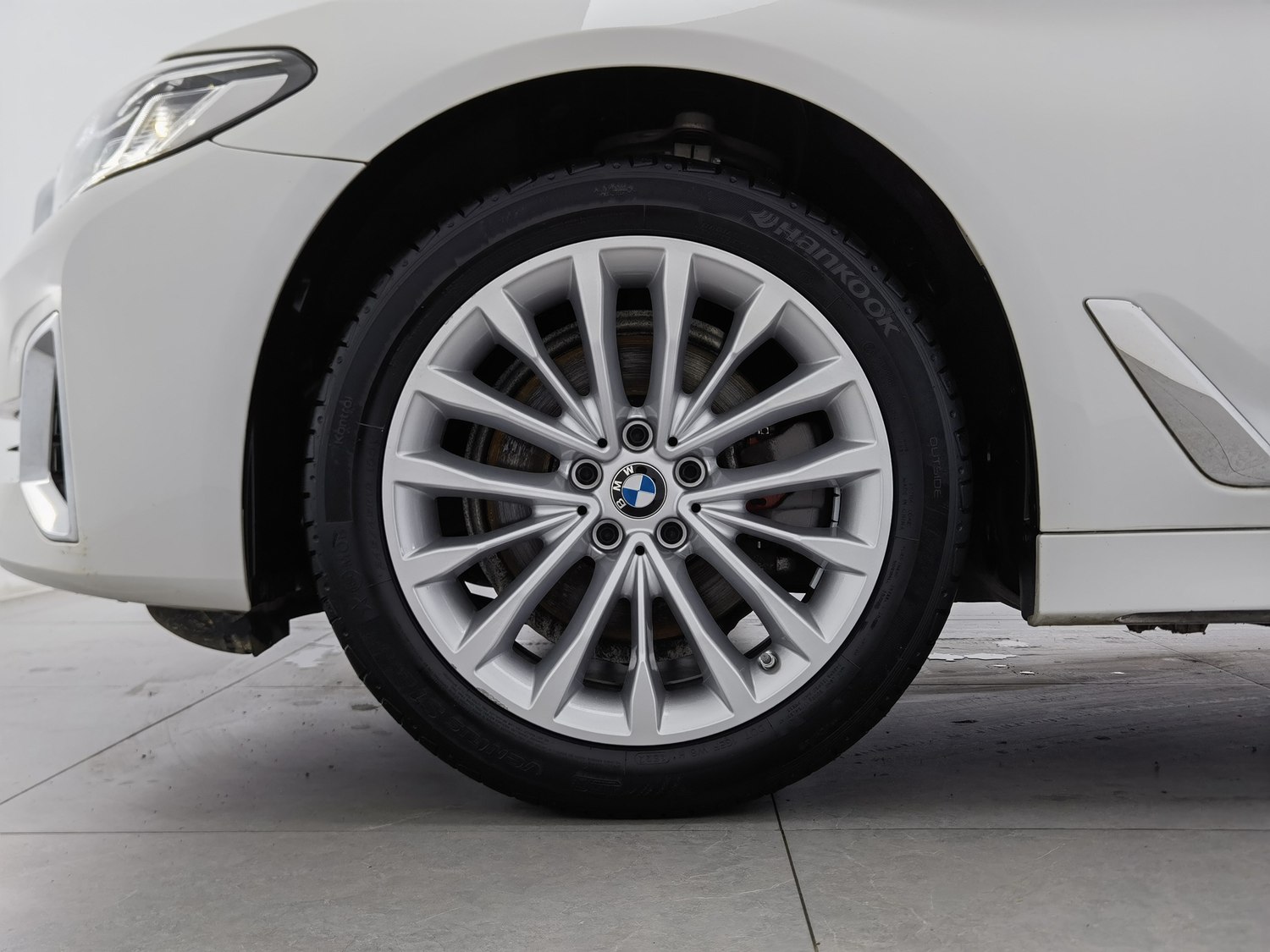 Used BMW THE5 2022 2.0 AT
