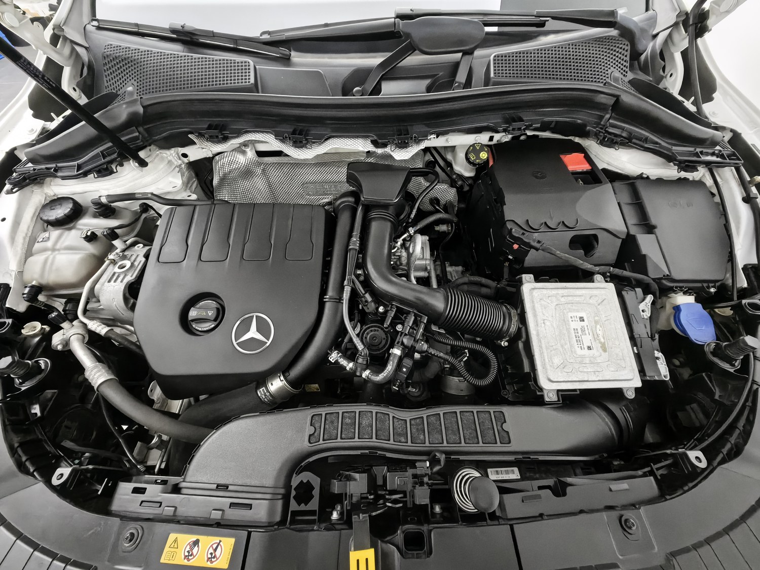 Used Mercedes-Benz GLA 2020 1.3 AT