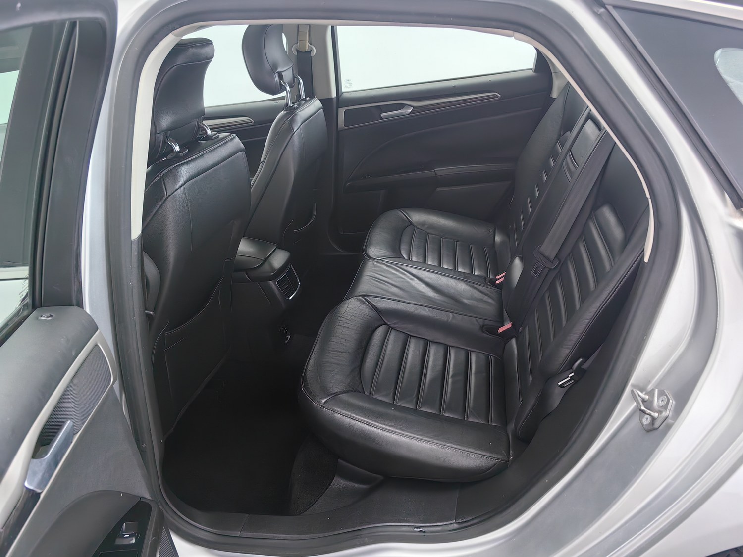 Used Ford Mondeo 2013 2.0 AT
