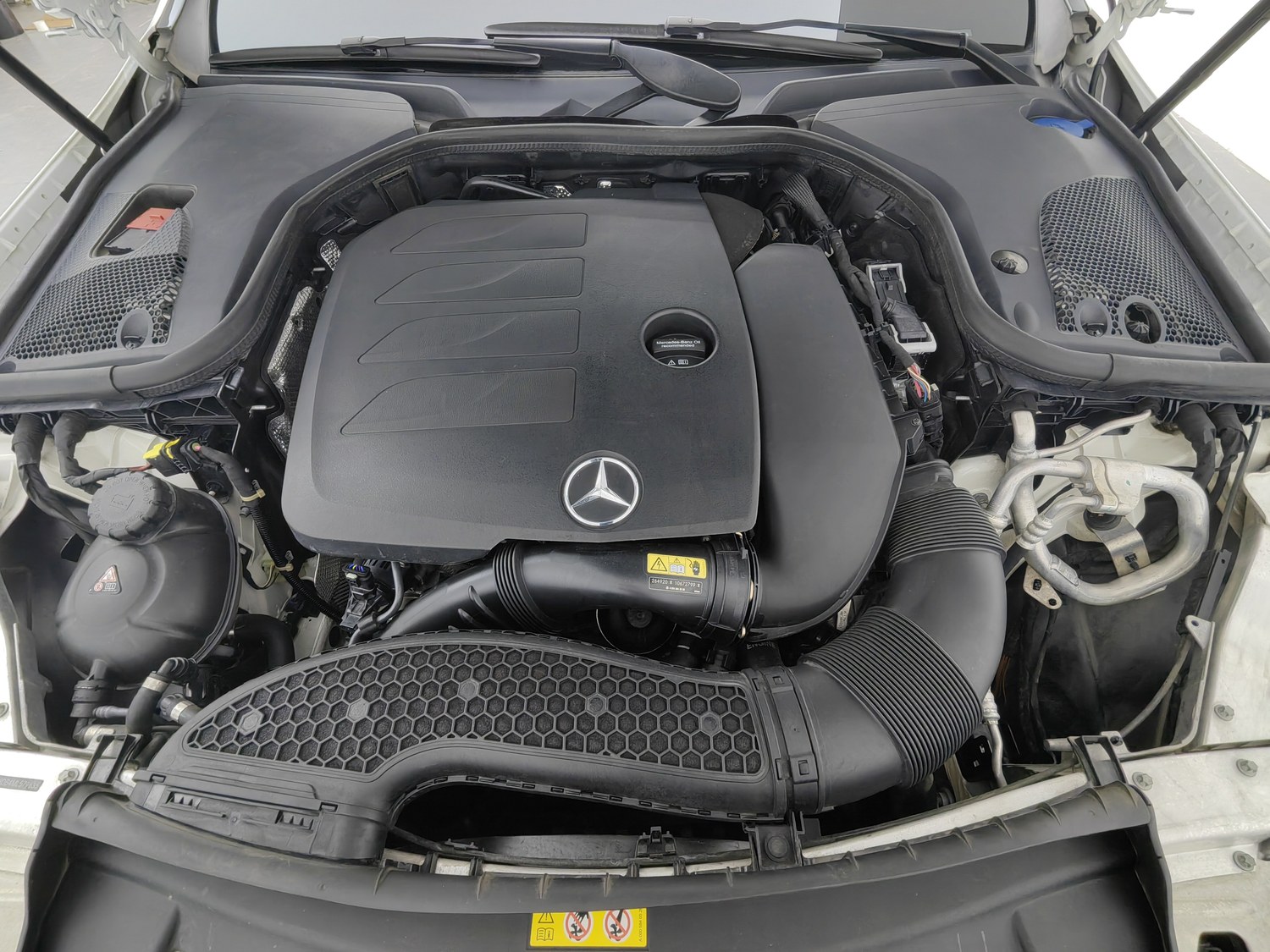 Used Mercedes-Benz E-Class 2021 2.0 AT