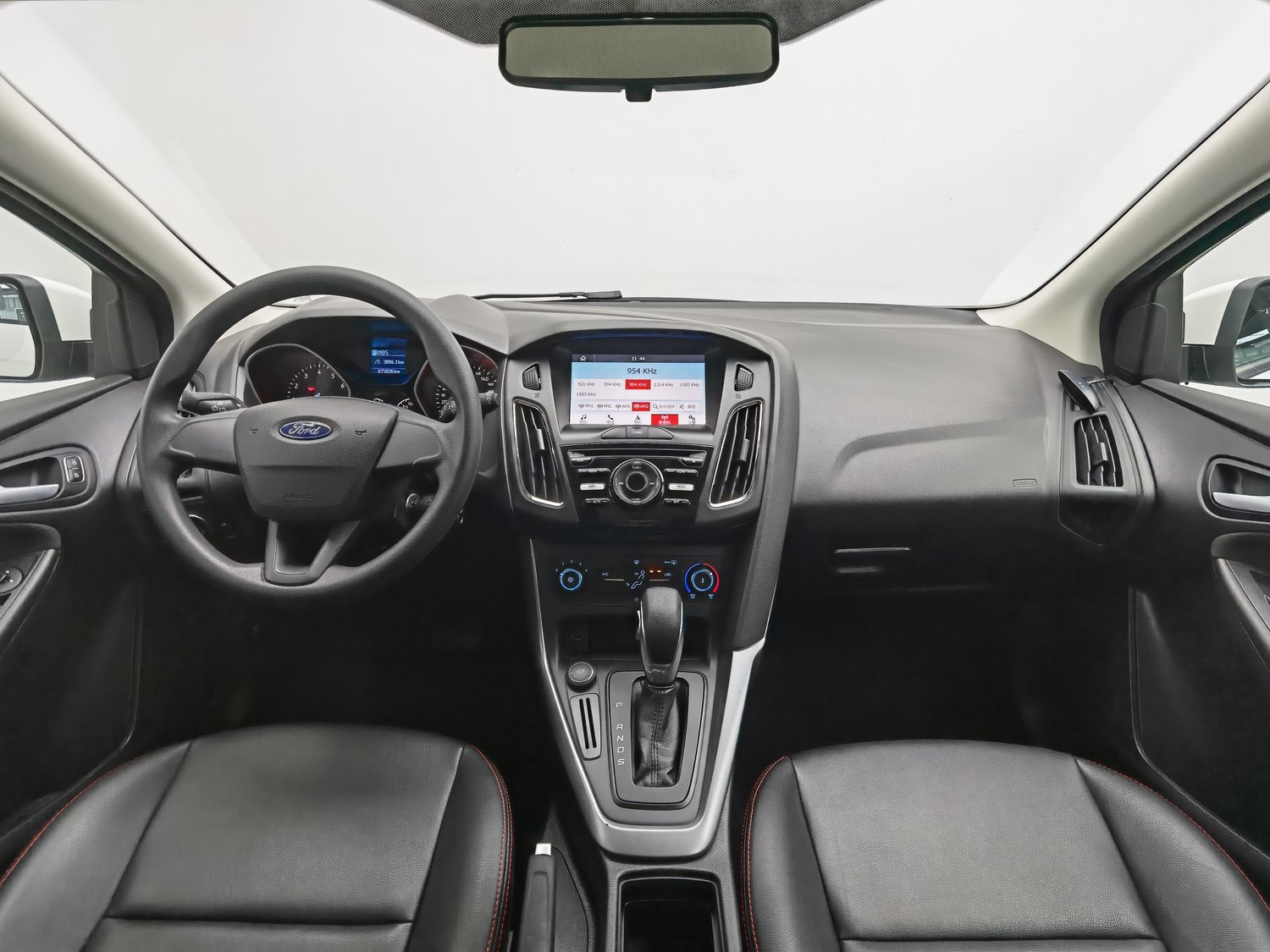 Used Ford Focus 2017 1.6 AT