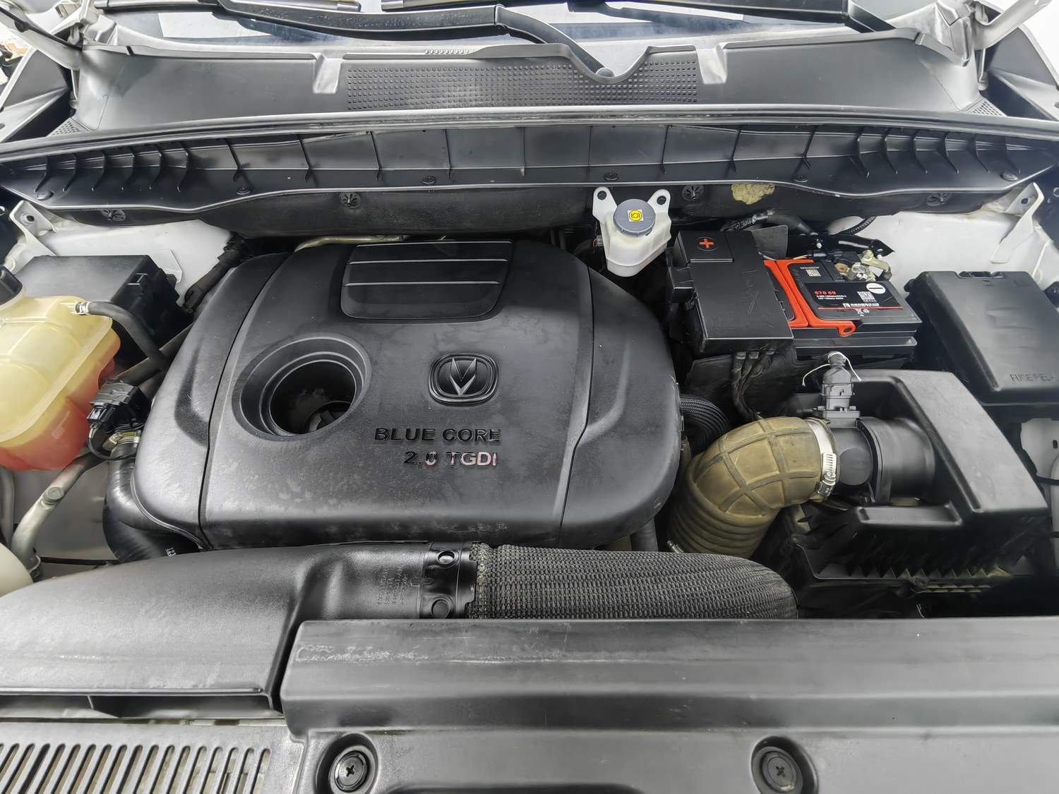 Used Changan CS95 2017 2.0 AT