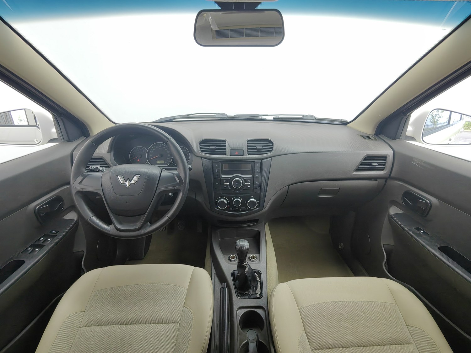 Used Wuling Hongguang 2014 1.5 MT
