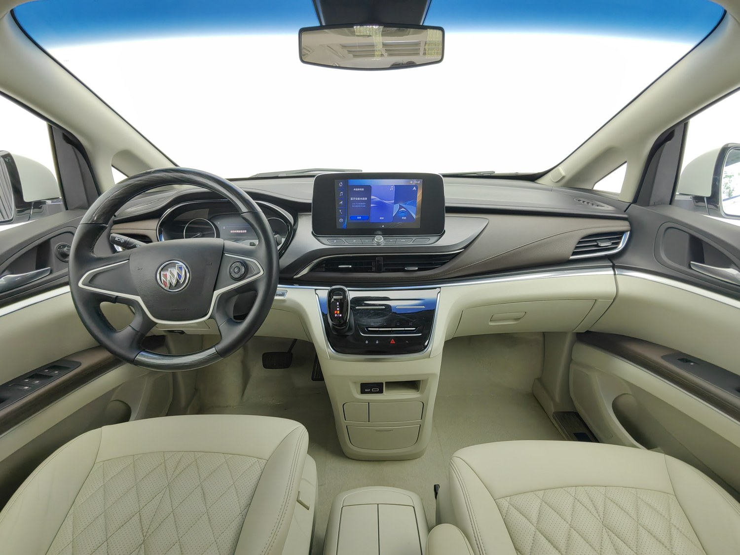 Used Buick GL8 2023 2.0 AT