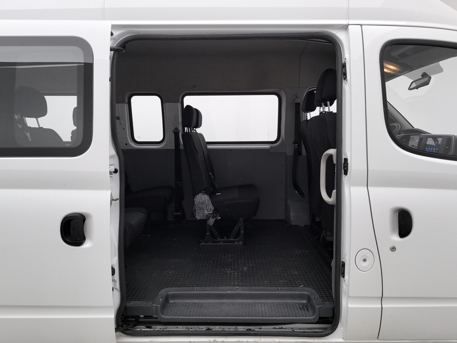 Used SAIC MAXUS V80 2023 2.0 MT