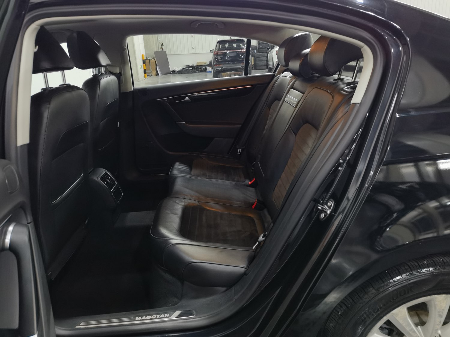 Used Volkswagen Magotan 2015 2.0 AT