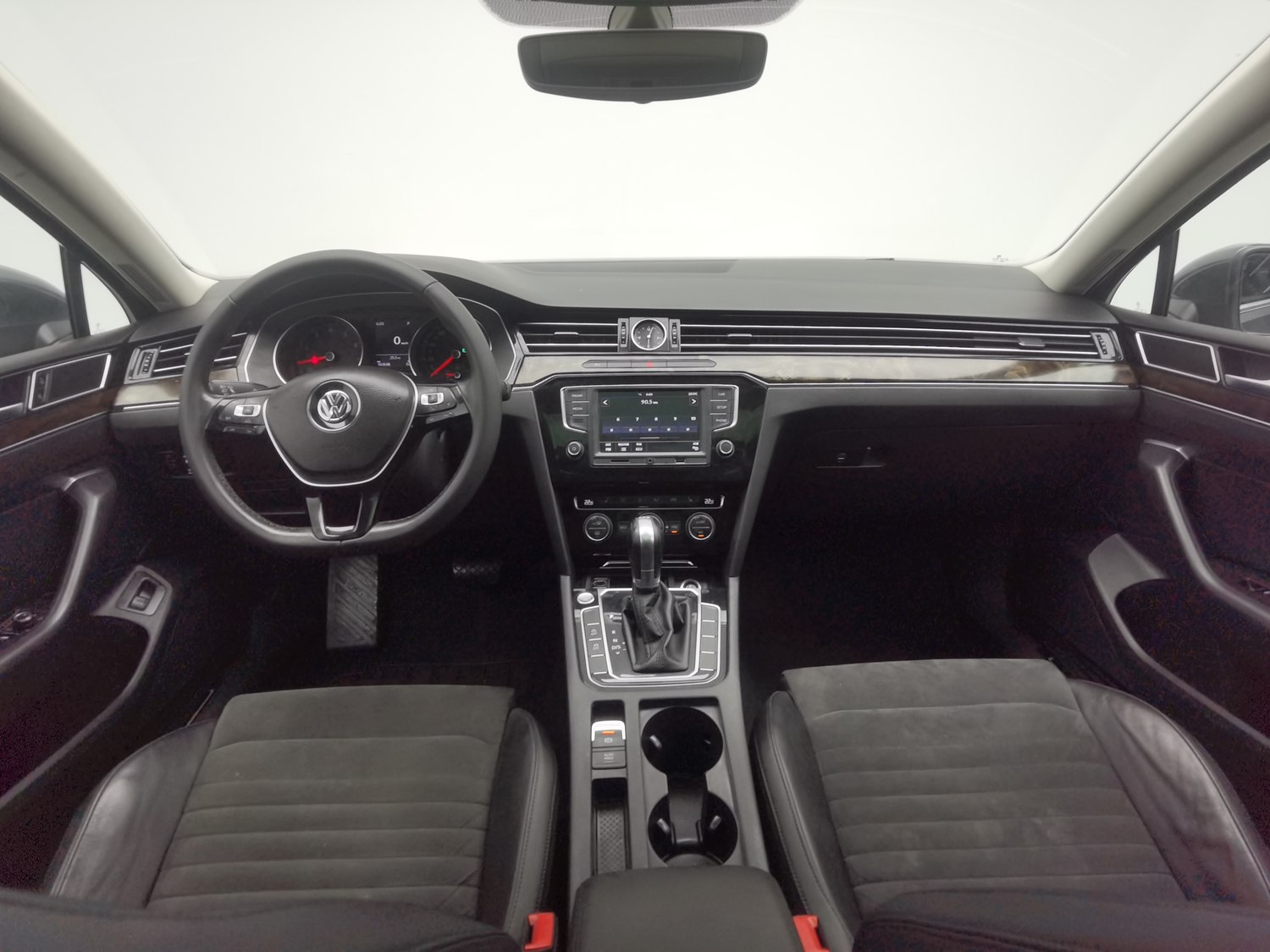 Used Volkswagen Magotan 2017 2.0 AT