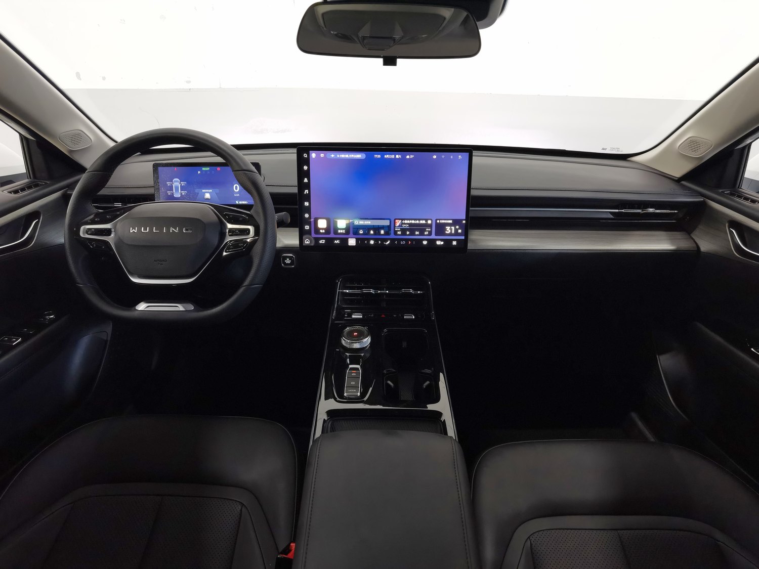 Used Wuling Xingguang 2024