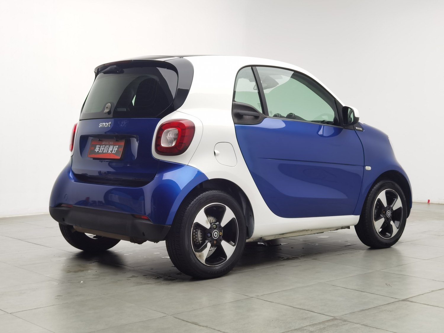 Used smart fortwo 2018 1.0 AT
