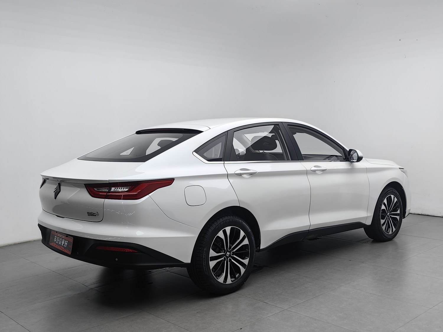 Used Baojun RC-6 2019 1.5 AT