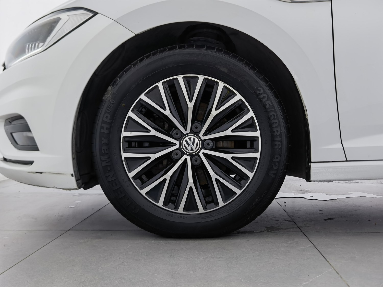Used Volkswagen Sagitar 2021 1.4 AT