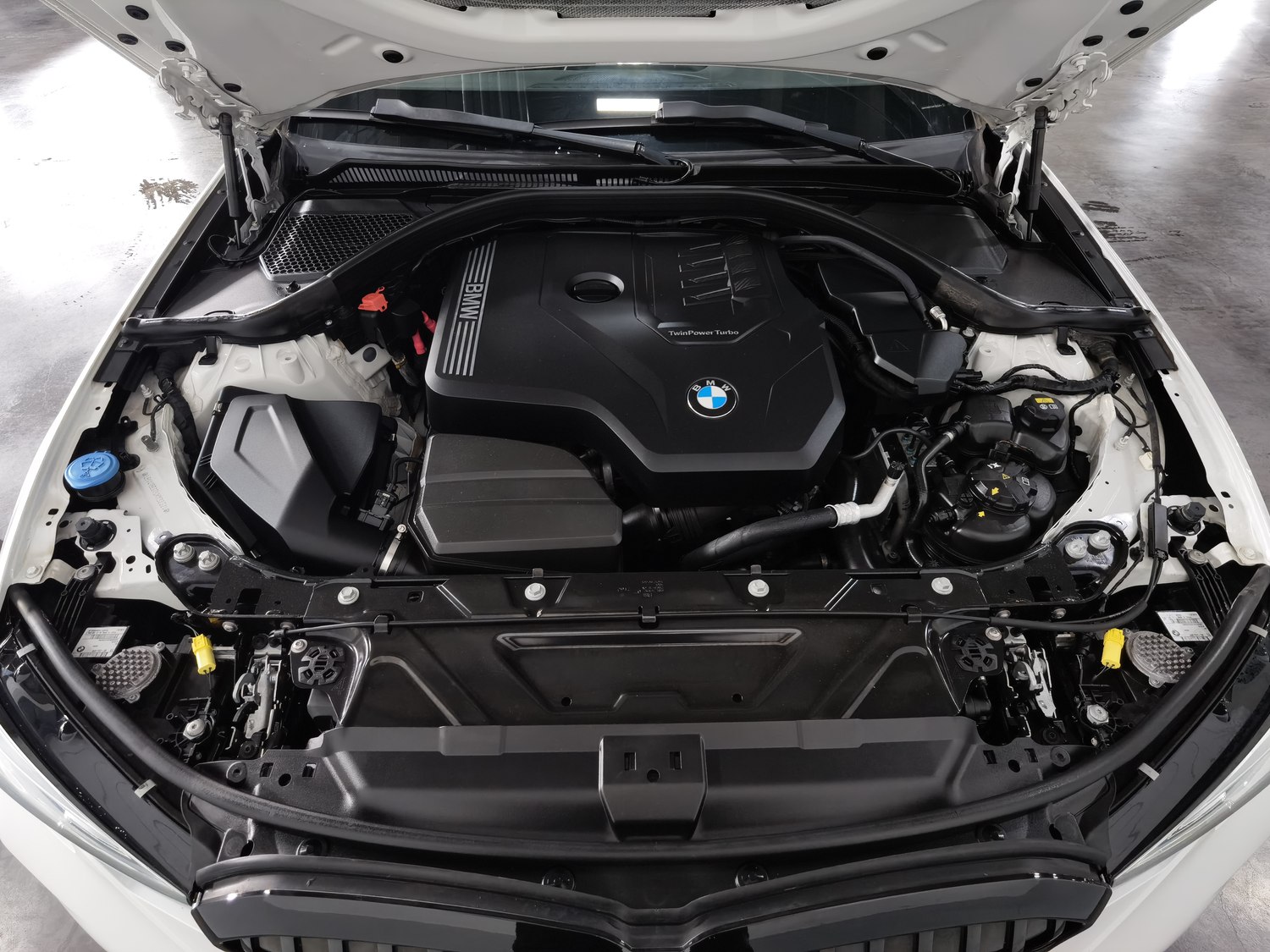 BMW THE3 2020 2.0 AT d'occasion