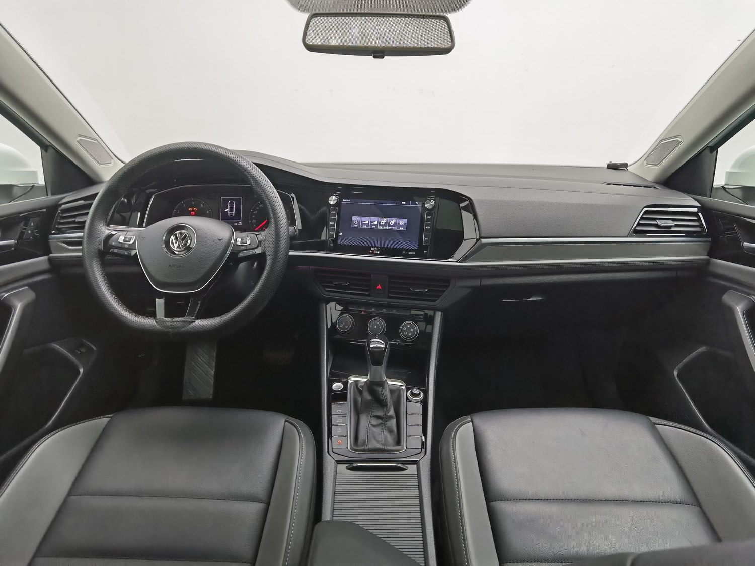 Used Volkswagen Sagitar 2019 1.4 AT