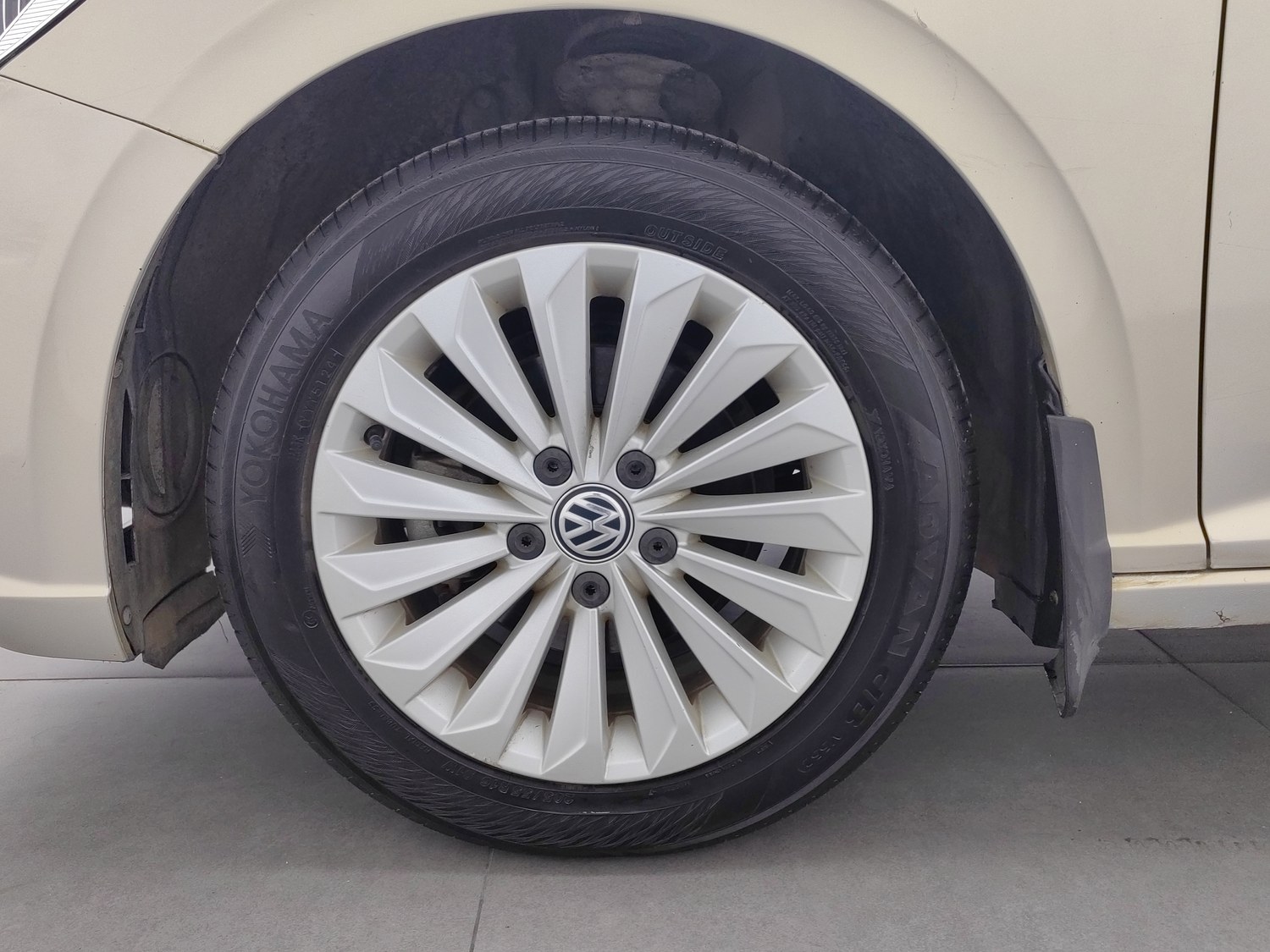Used Volkswagen Lavida 2018 1.5 AT