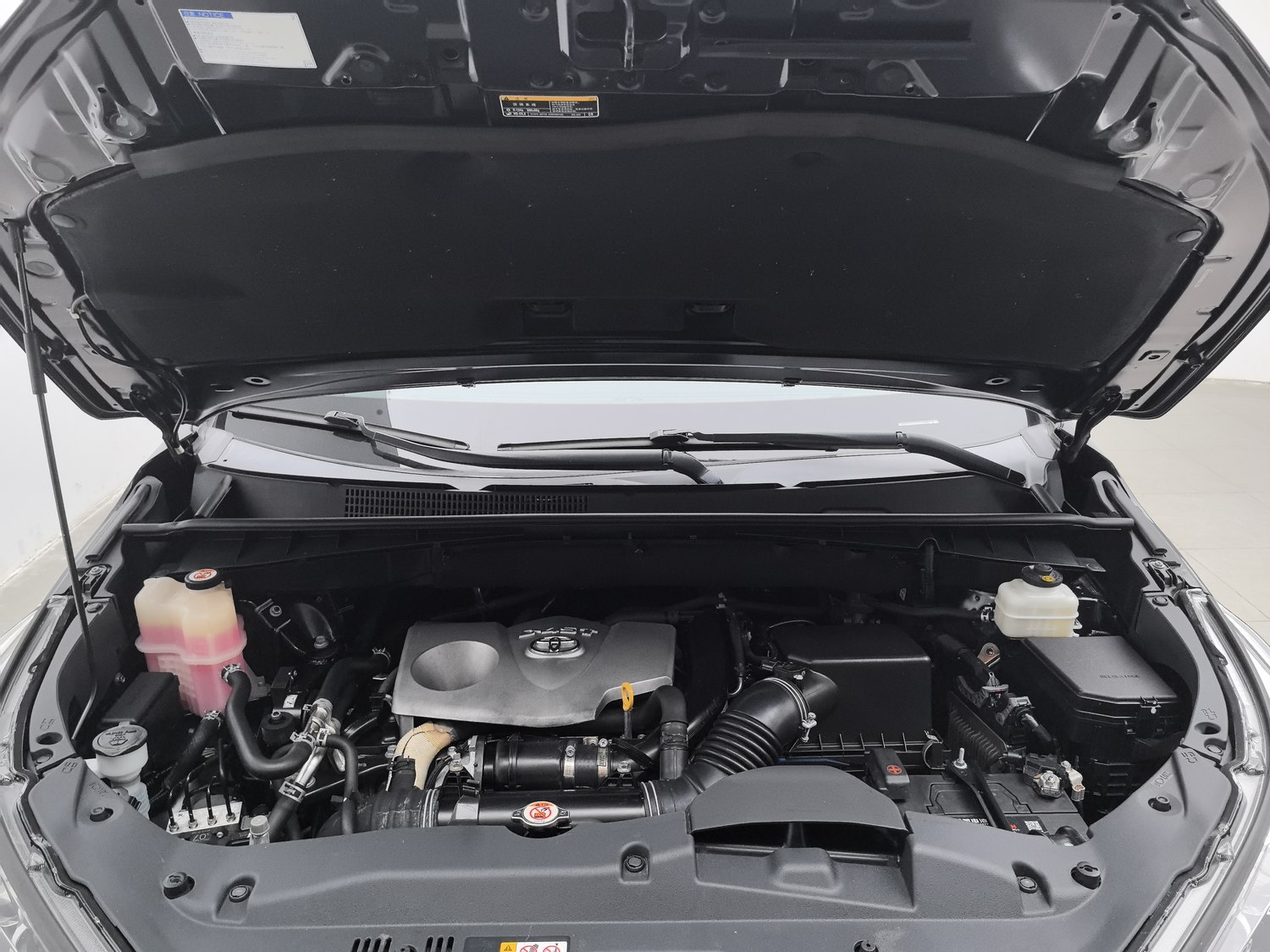 Used Toyota Highlander 2018 2.0 AT