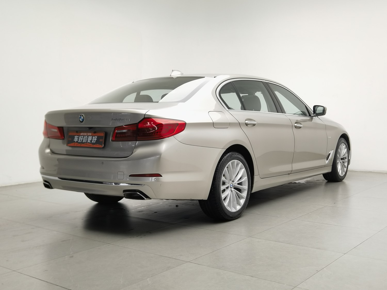 Used BMW THE5 2018 2.0 AT