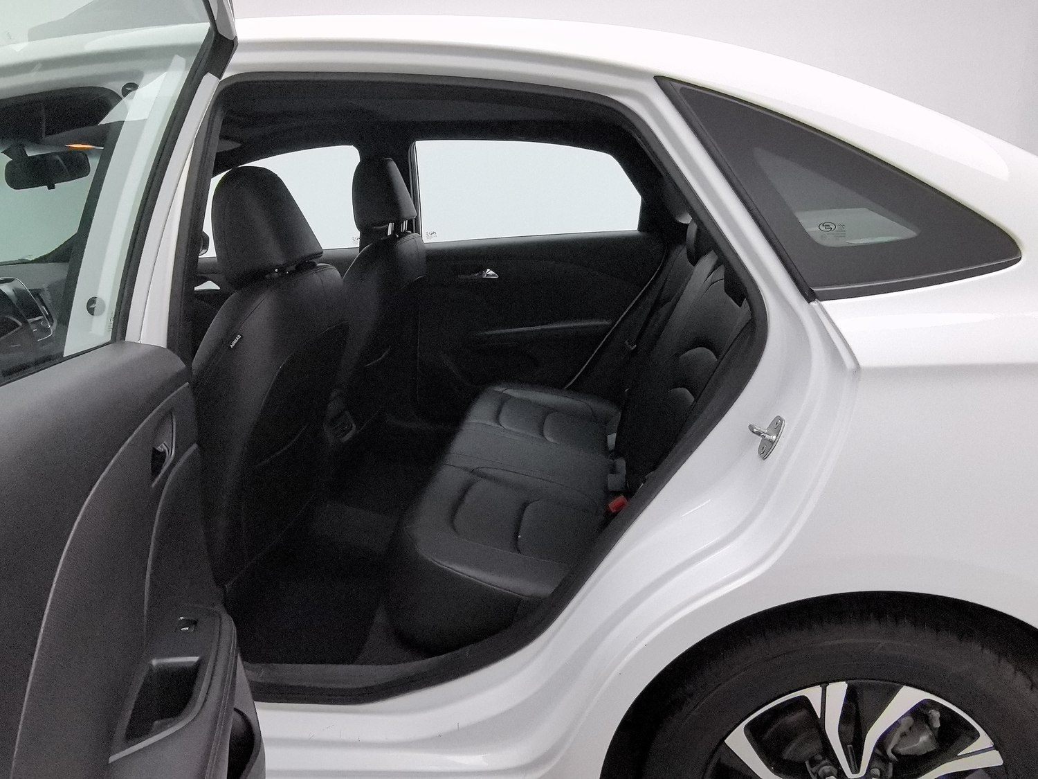 Used Chevrolet Monza 2020 1.3 AT