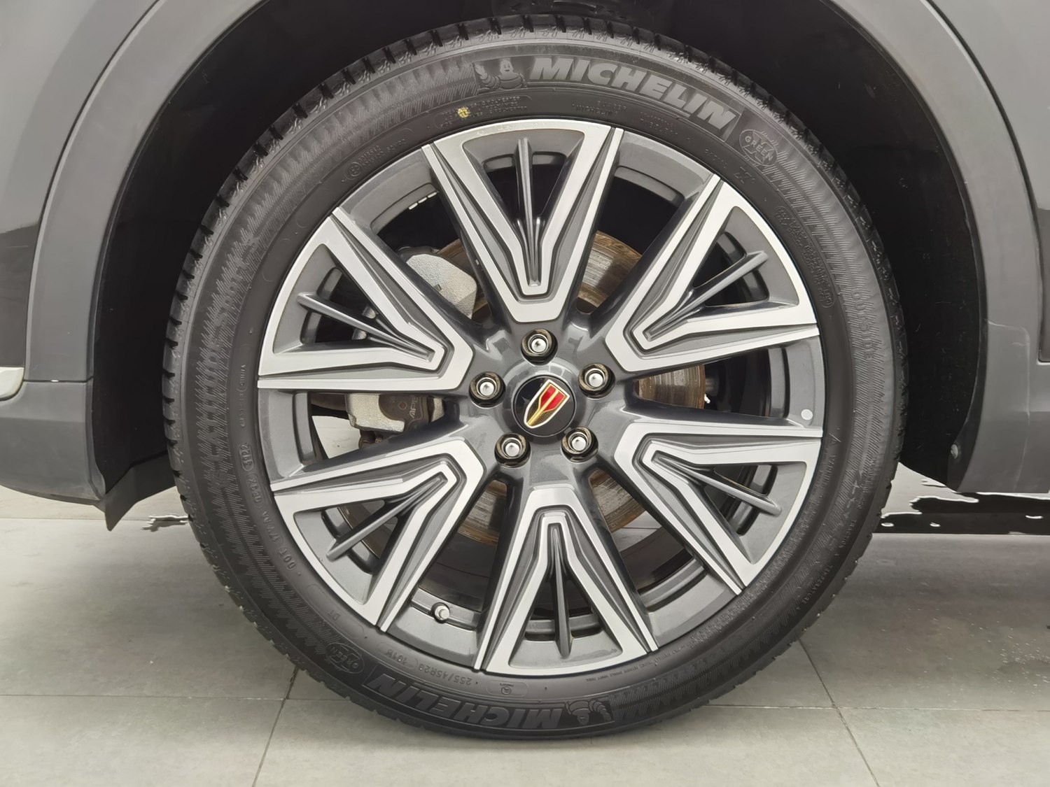Used Hongqi HS5 2022 2.0 AT