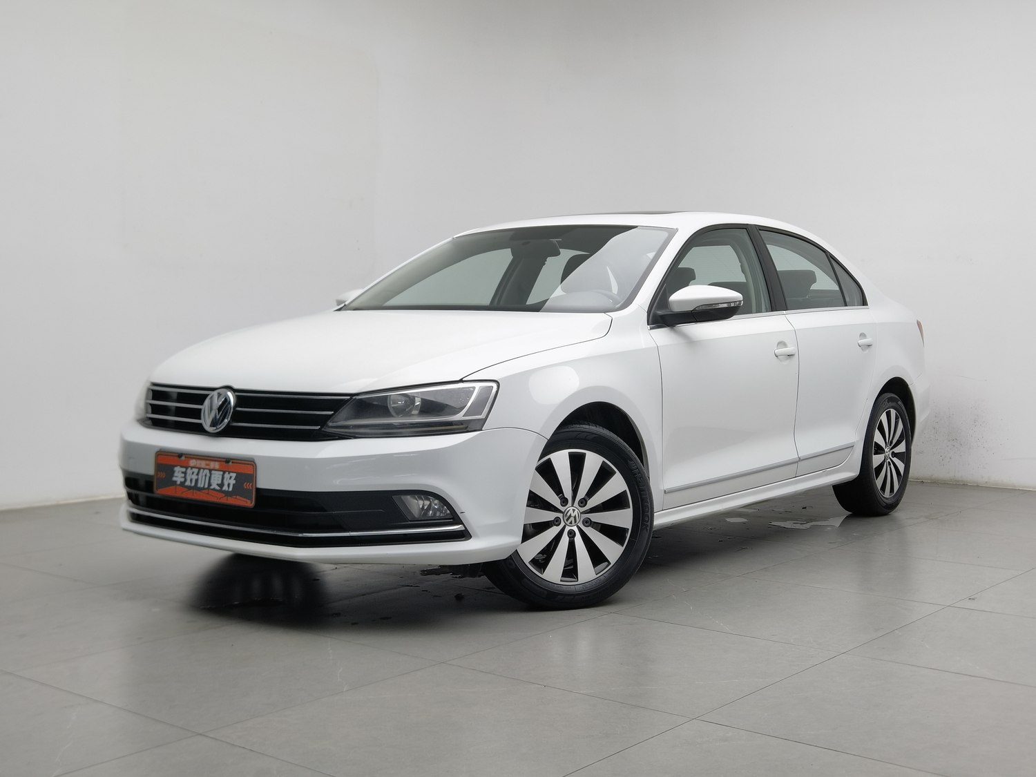 Used Volkswagen Sagitar 2017 1.4 AT