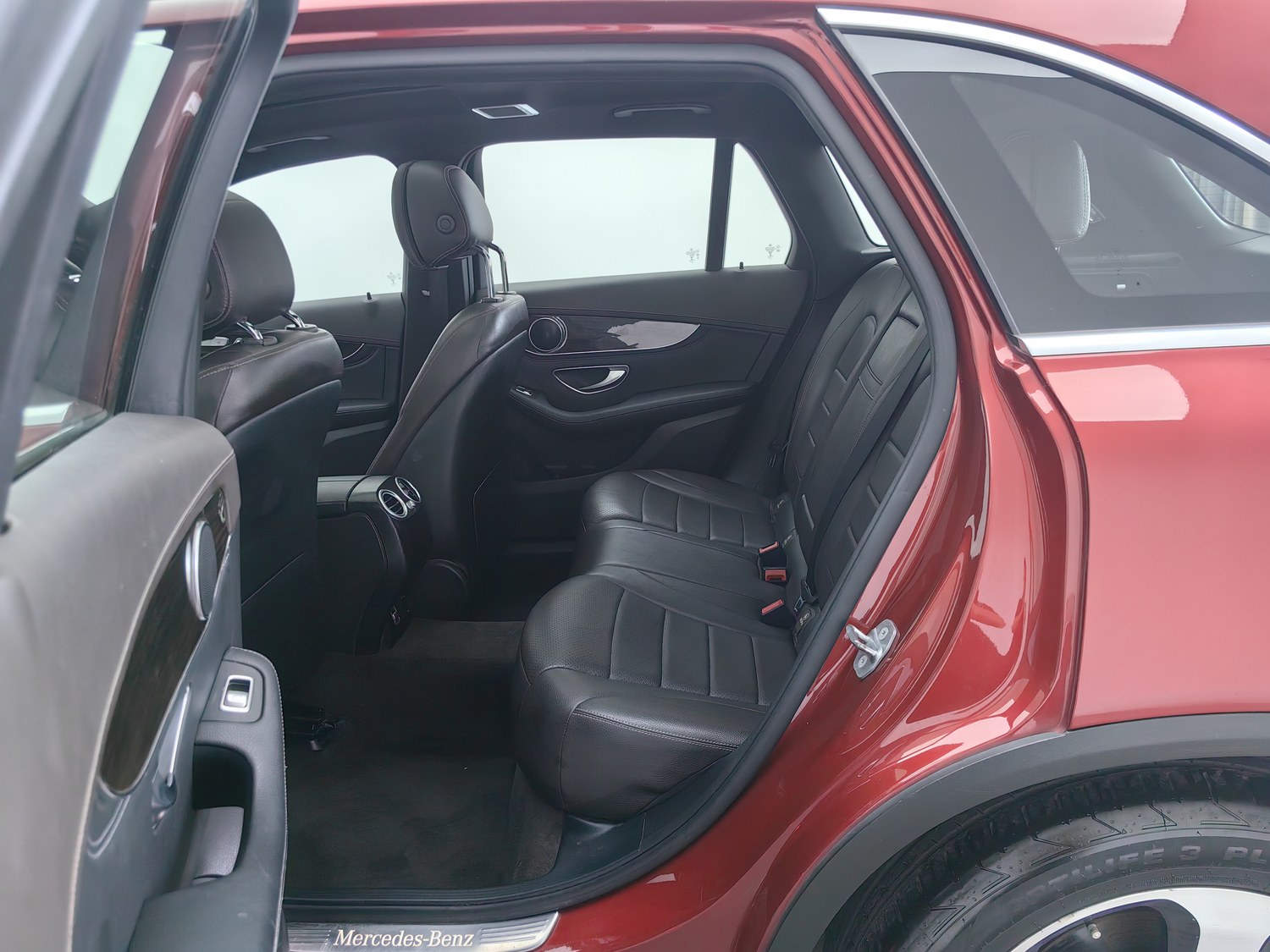 Used Mercedes-Benz GLC 2019 2.0 AT