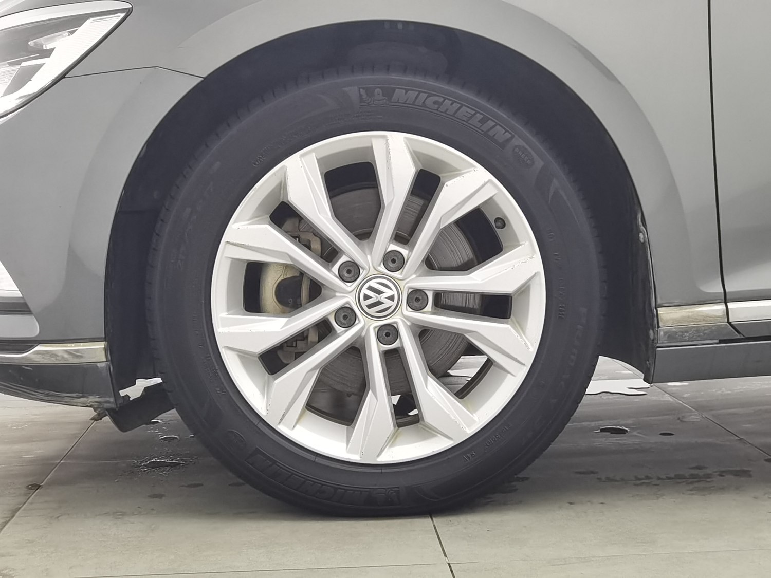Used Volkswagen Magotan 2017 2.0 AT