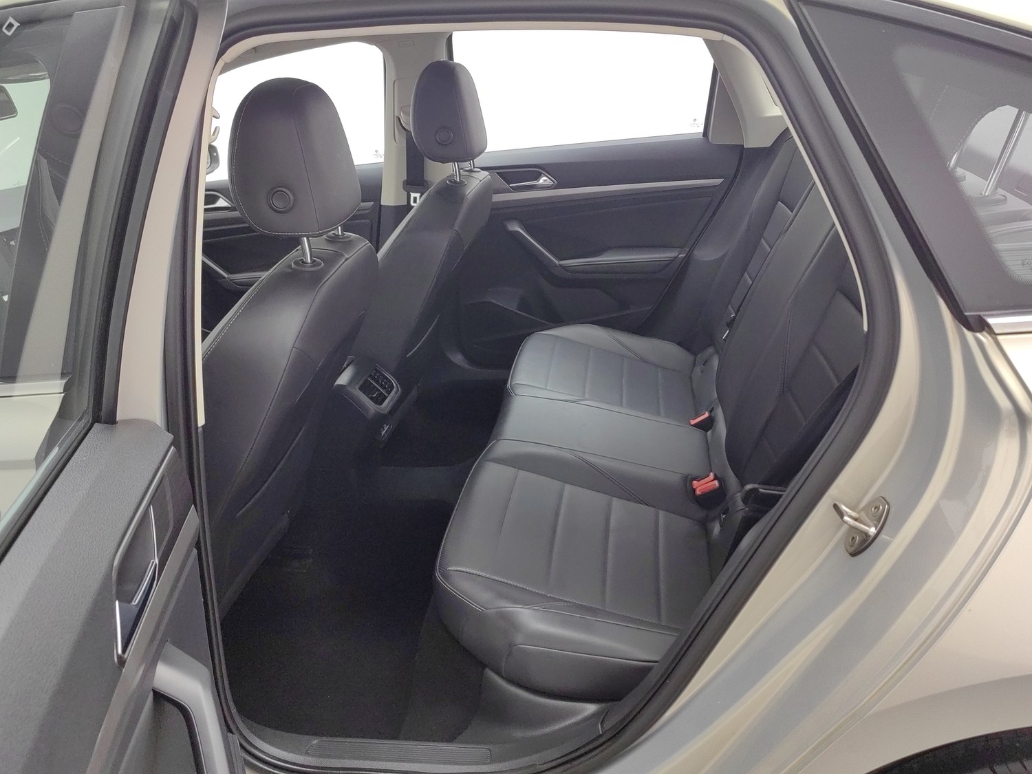 Used Volkswagen Lavida 2018 1.5 AT